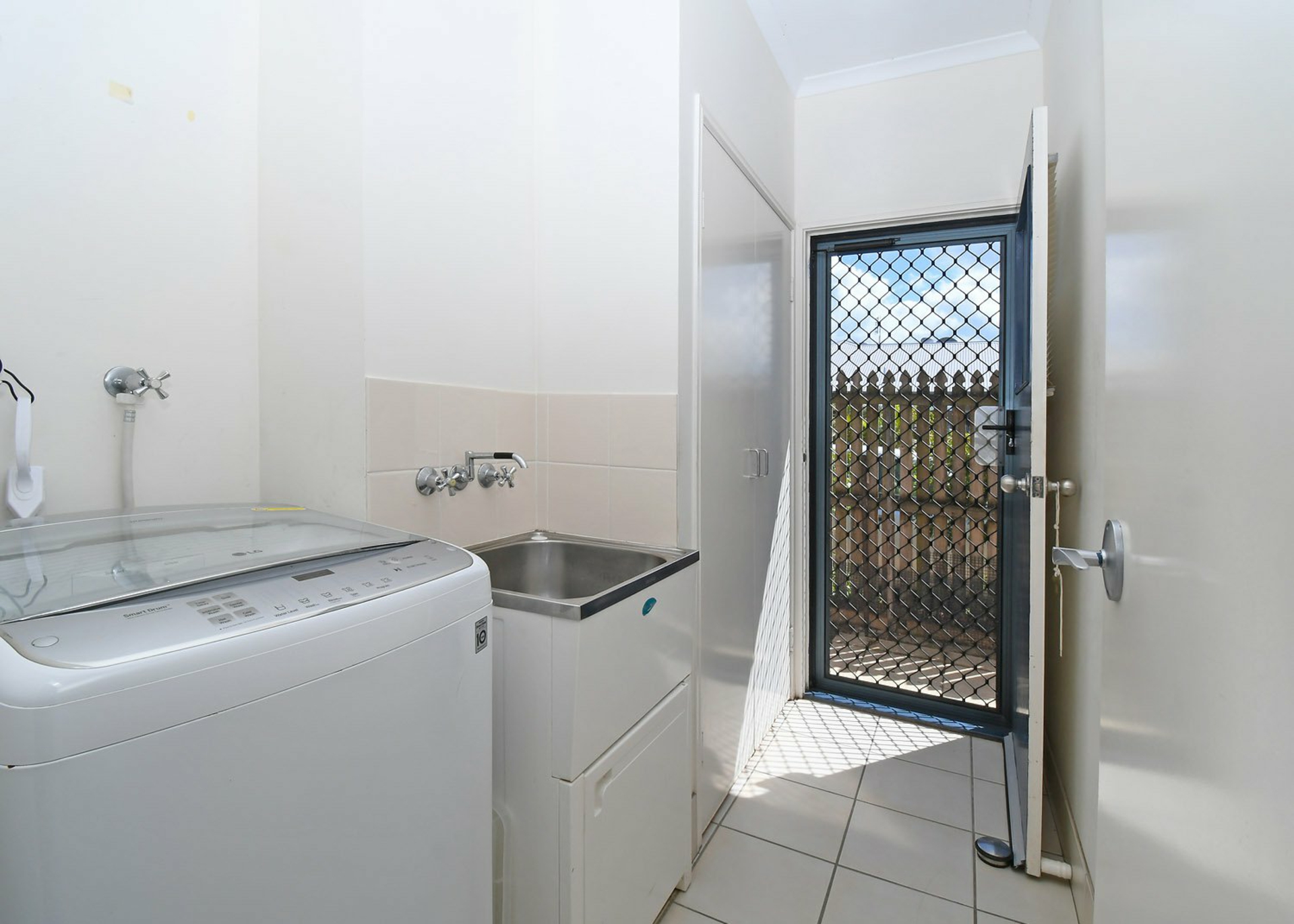 60/34-56 Elizabeth Street, URANGAN