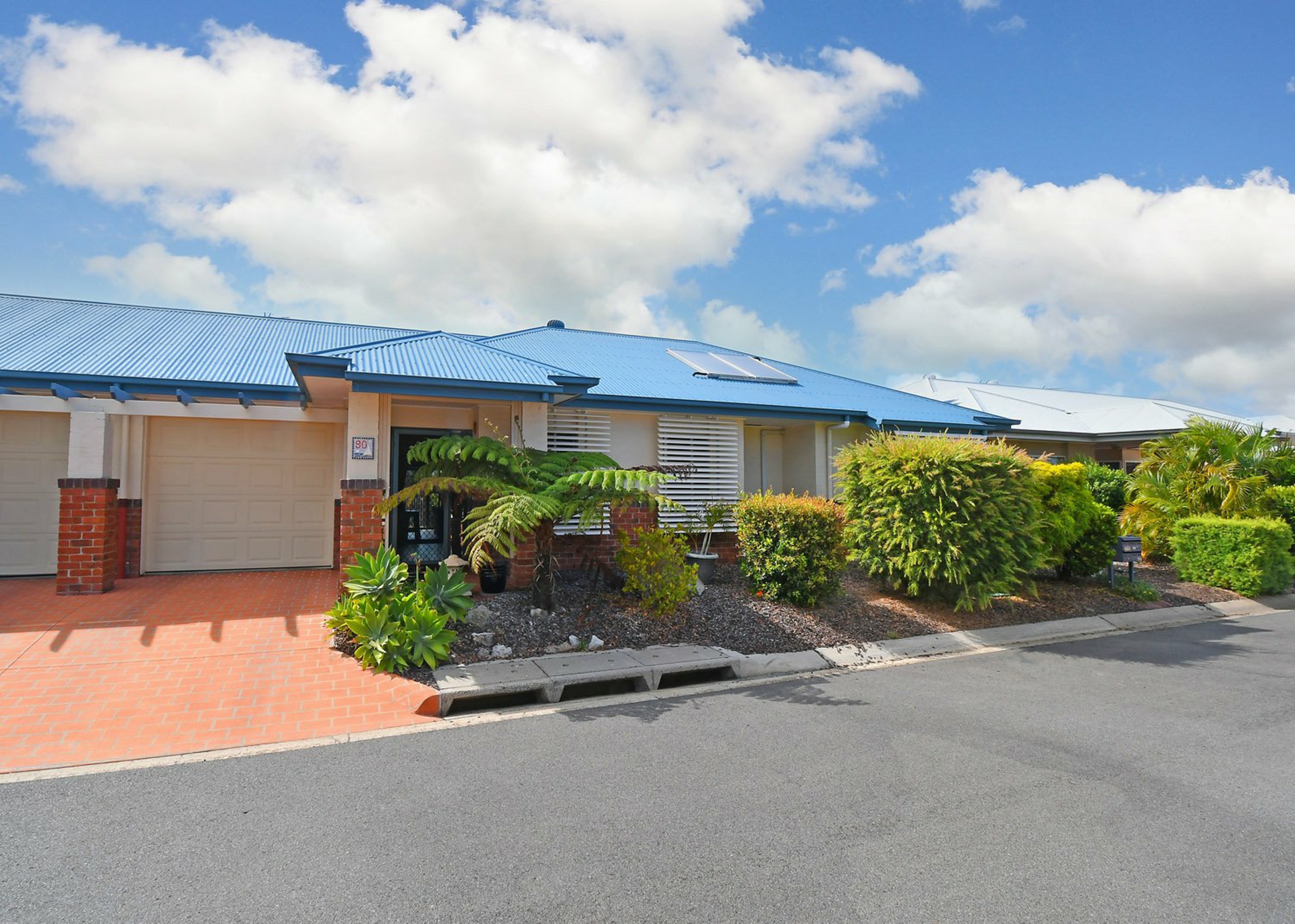 Unit 90/34-56 Elizabeth Street, Urangan