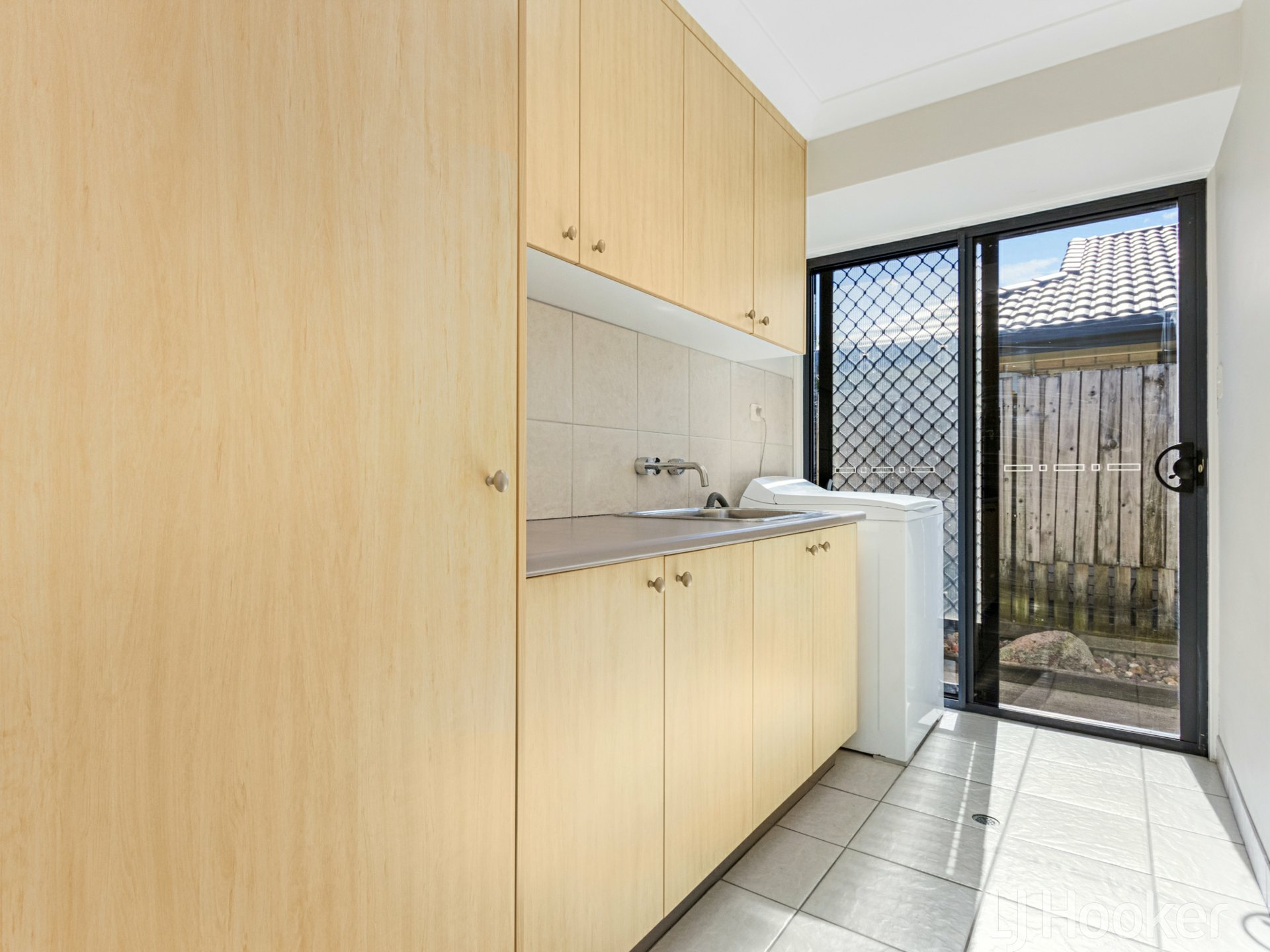 25 Kookaburra Drive, ELI WATERS