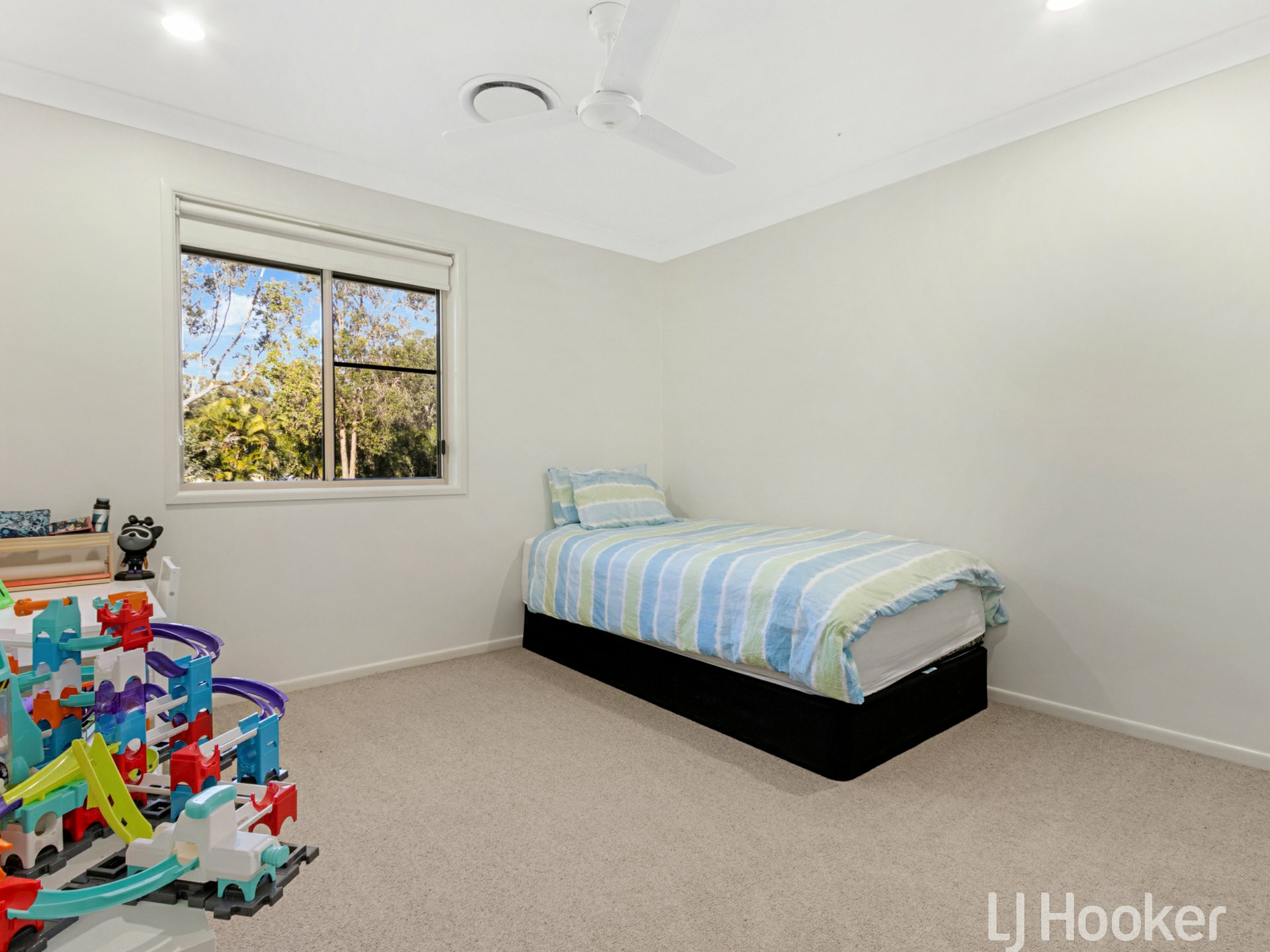 30 Lilly Pilly Drive, OAKHURST