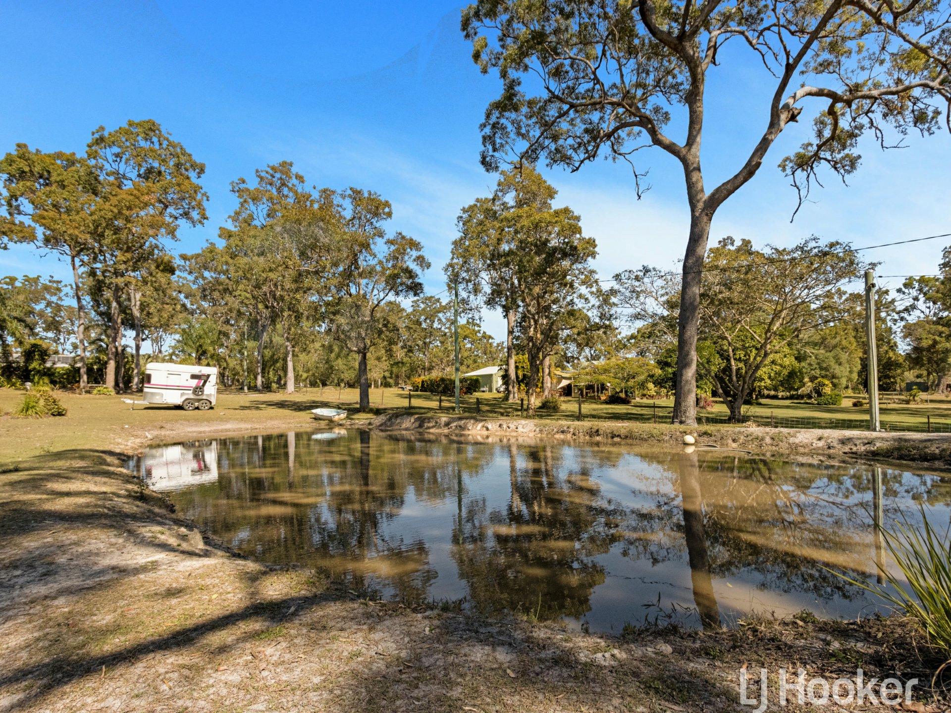 43 Dreamtime Avenue, BURRUM HEADS