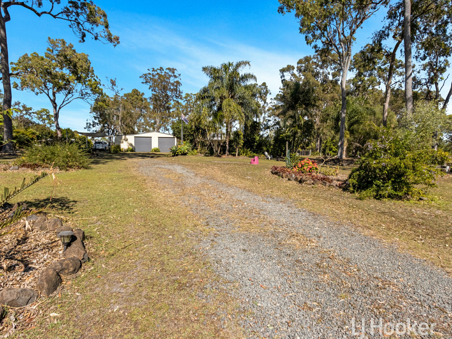 43 Dreamtime Avenue, BURRUM HEADS