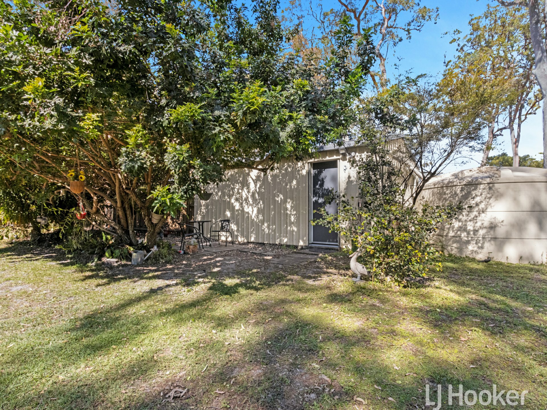 43 Dreamtime Avenue, BURRUM HEADS