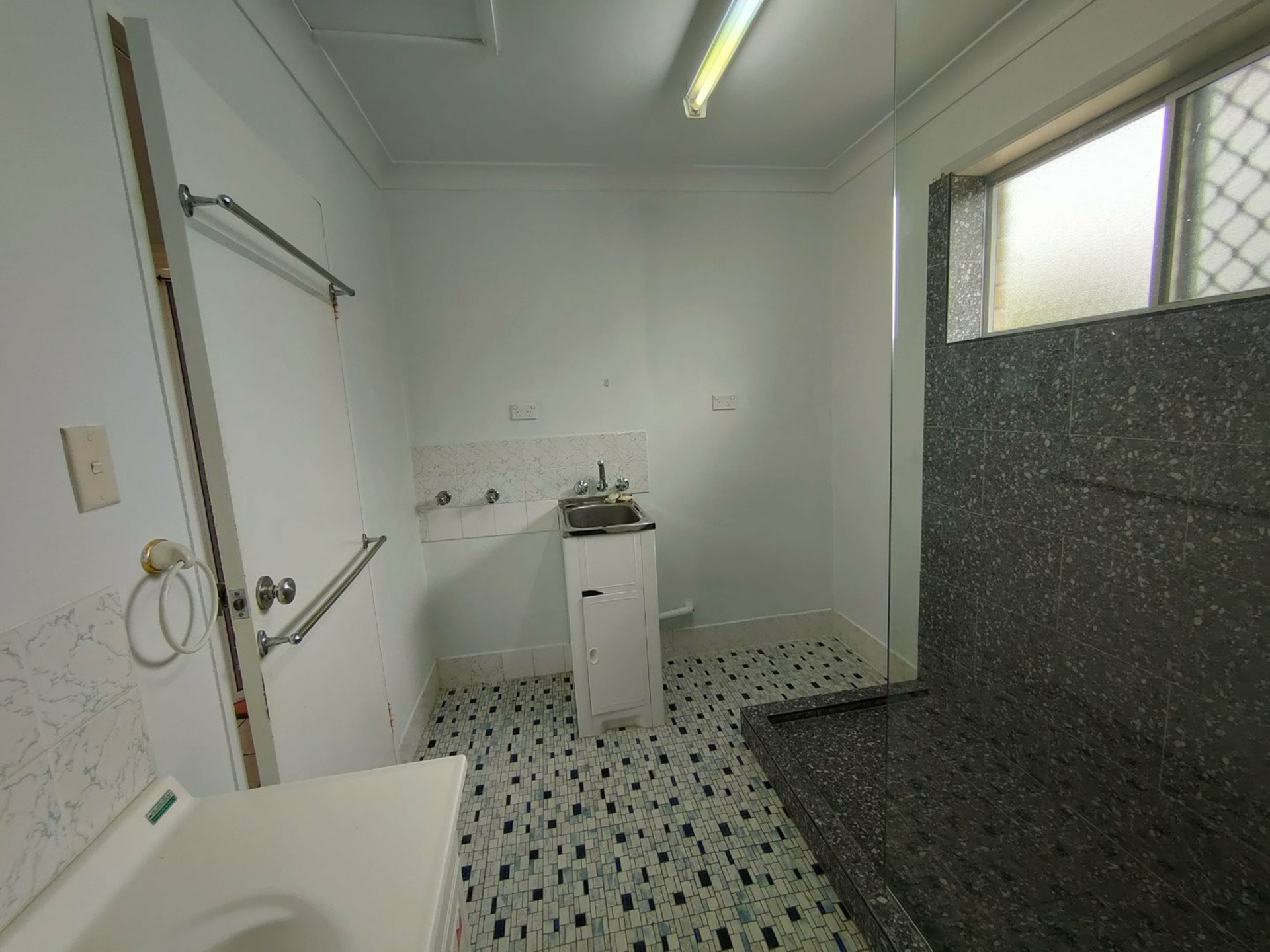 Unit 7/581 Esplanade, URANGAN