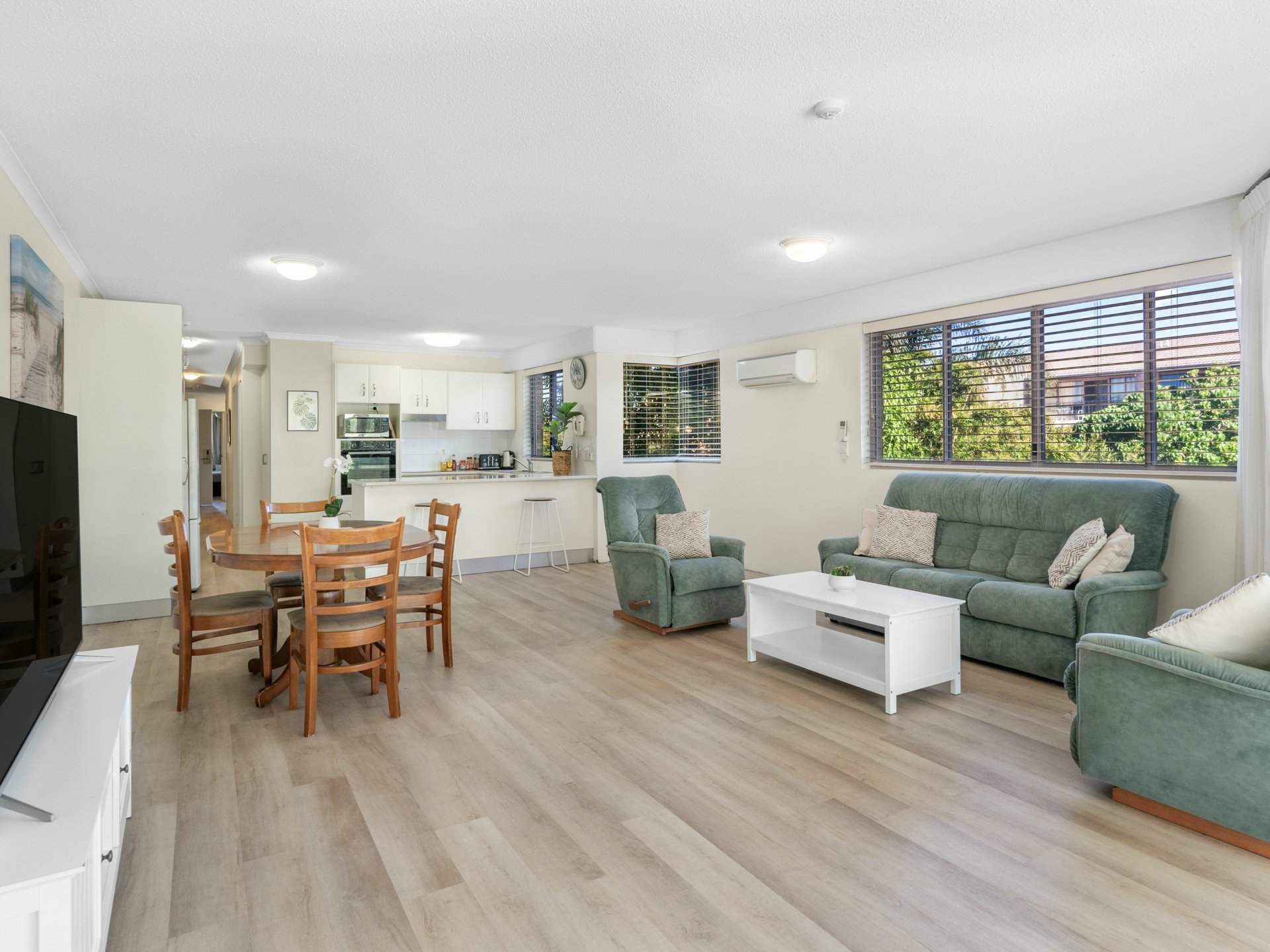 Unit 17/386 CHARLTON ESPLANADE, TORQUAY