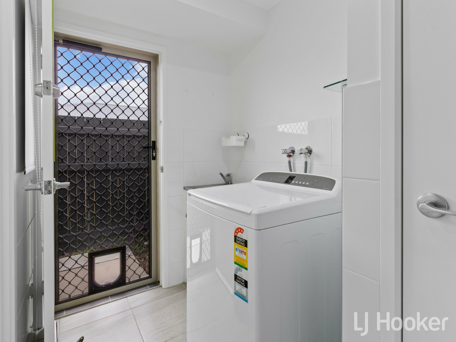 17 Bradman Way, URANGAN