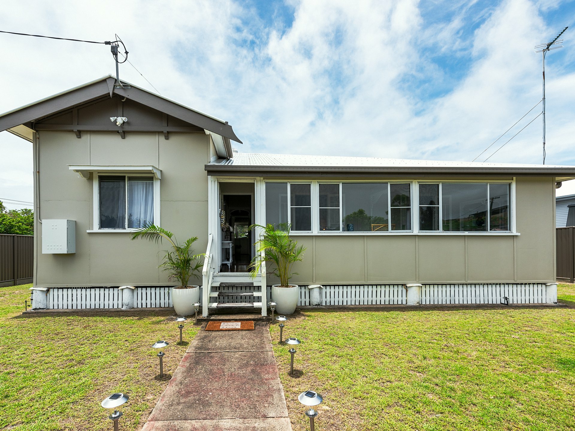 16 King Street, URANGAN