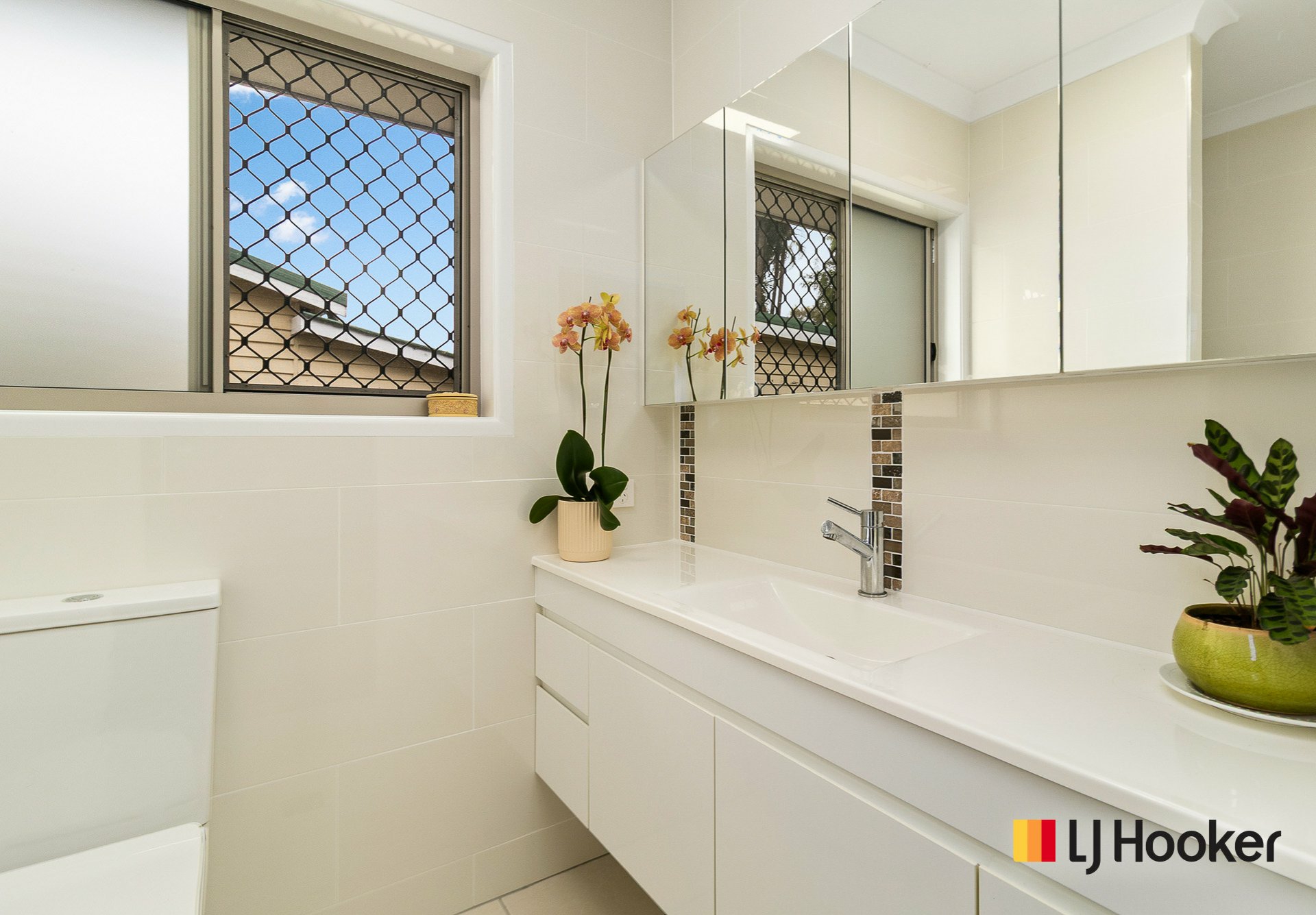 145 Boronia Drive, Poona