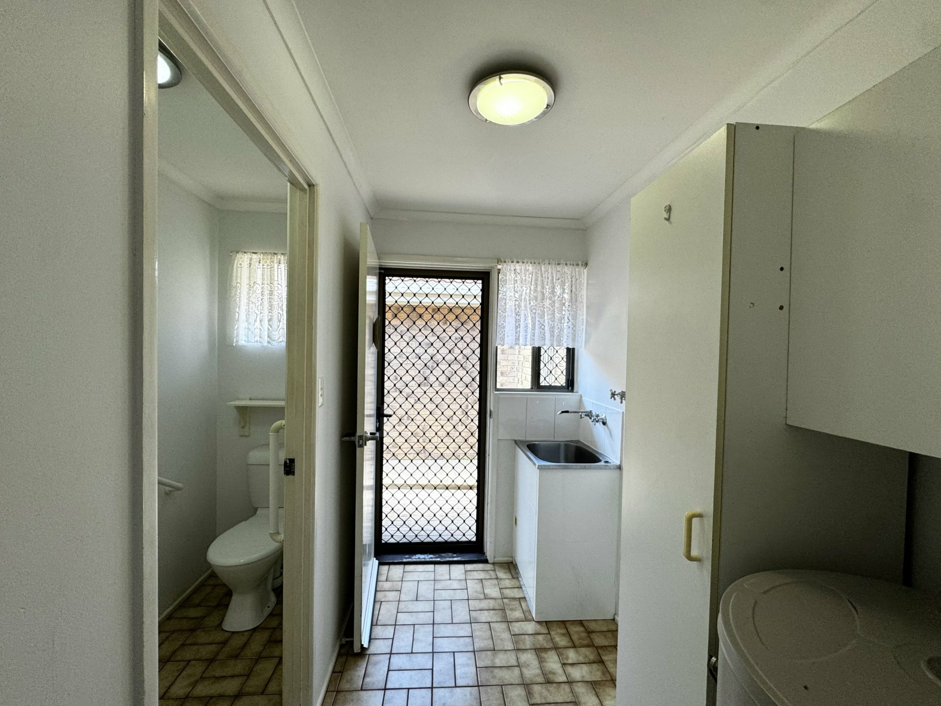 14 Stuart Court — photo 5 of 10