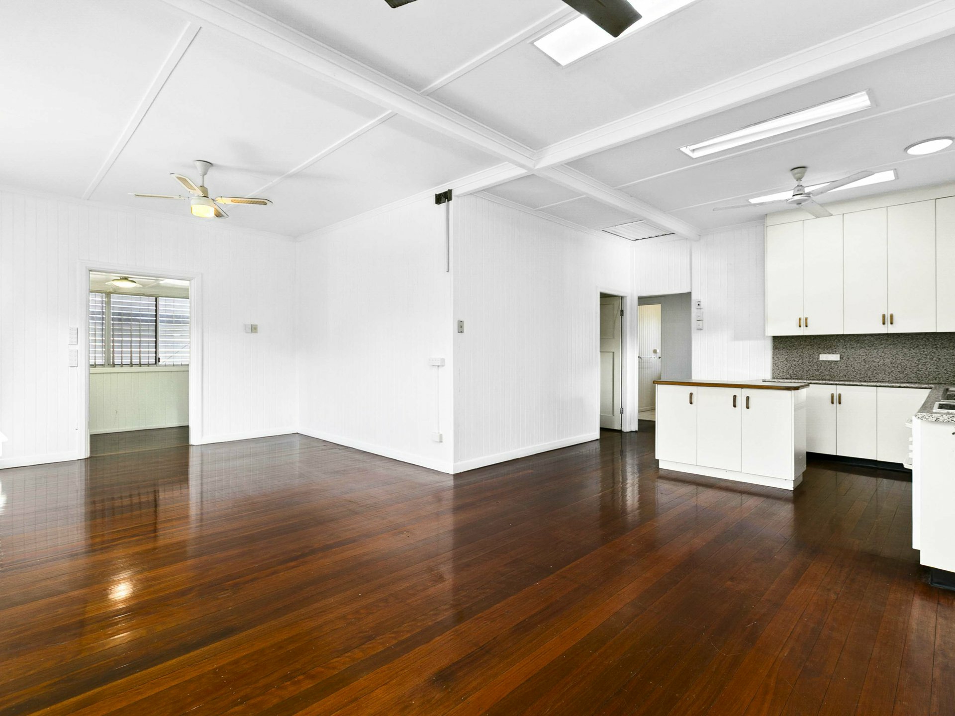 15 George Street — photo 6 of 21