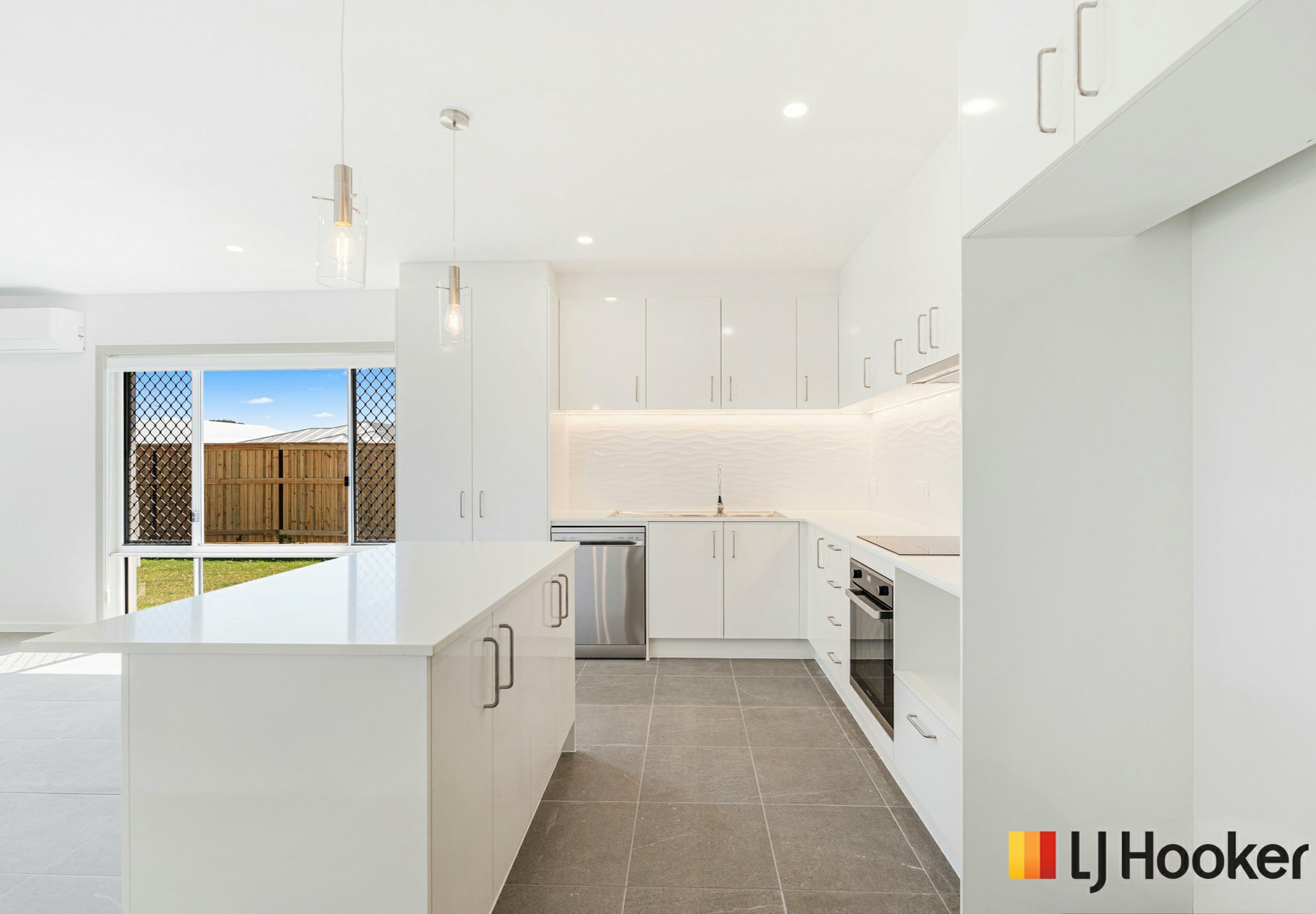 43 Dougan Street — photo 3 of 19