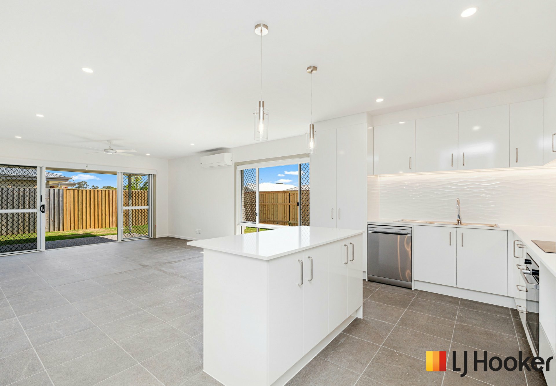 43 Dougan Street — photo 5 of 19