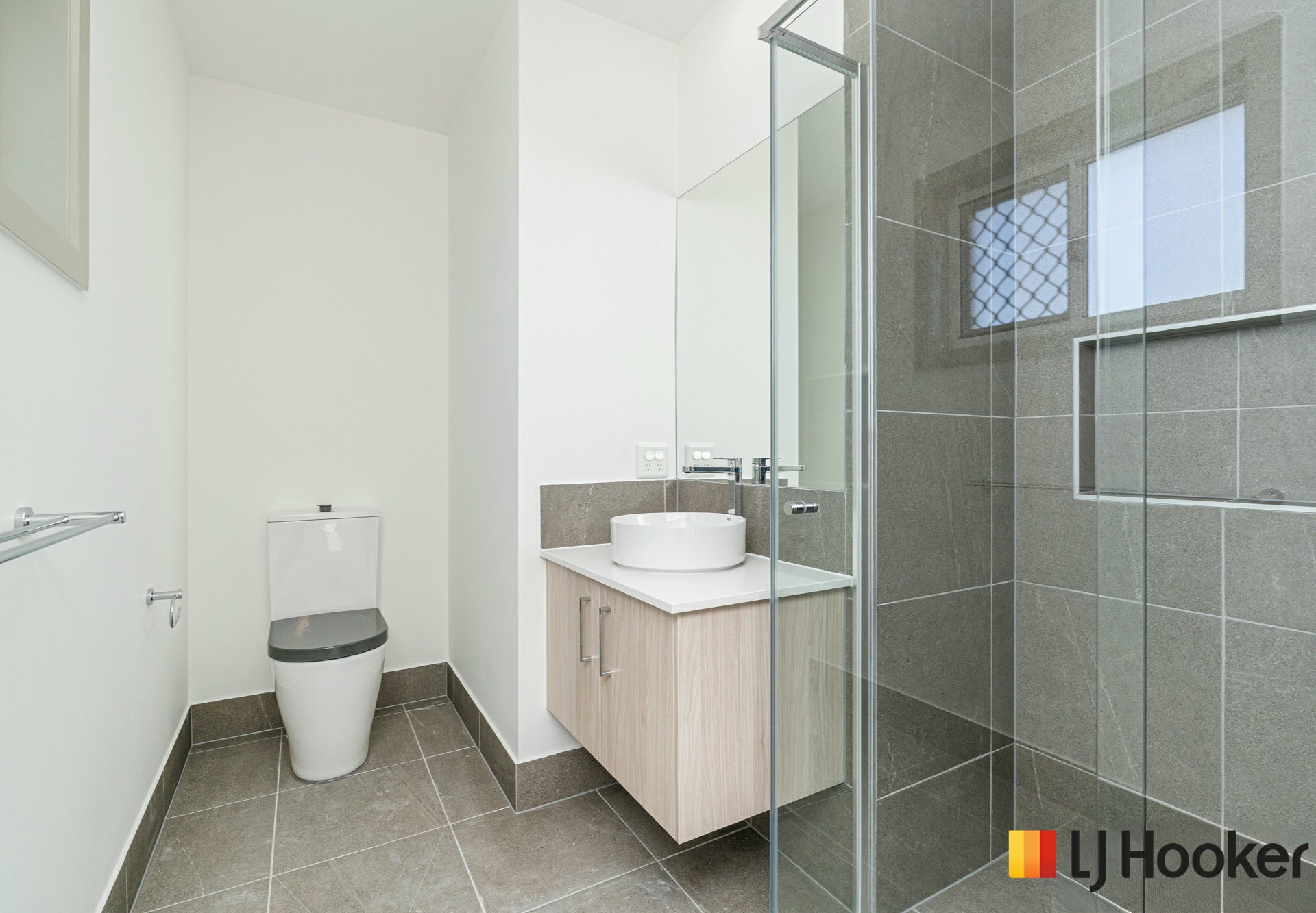 43 Dougan Street — photo 17 of 19