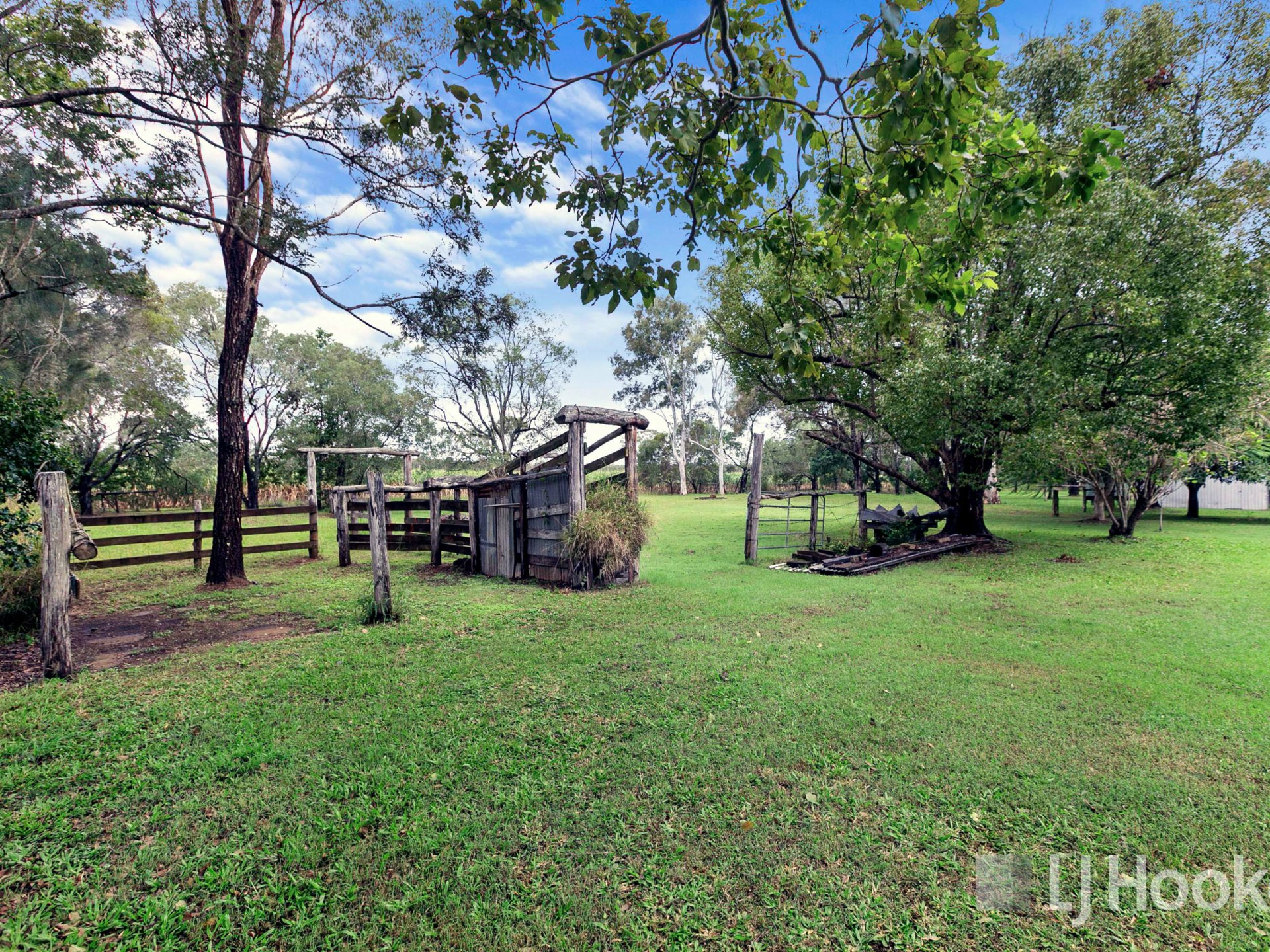 560 Beaver Rock Road — photo 4 of 30