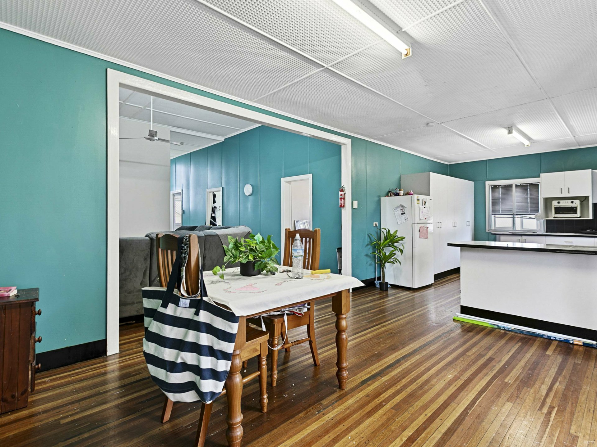 12 Crimmens Street — photo 7 of 17