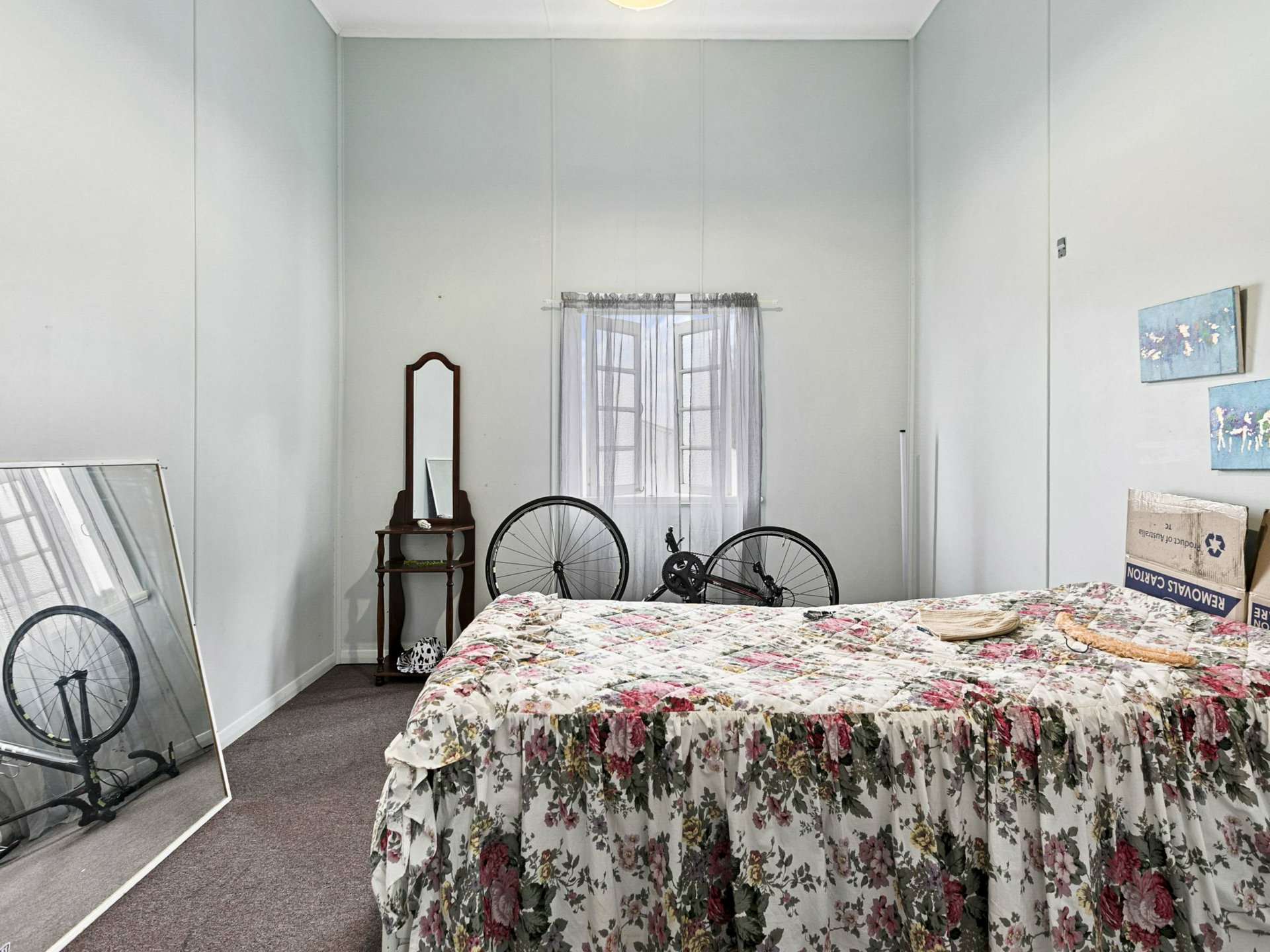 12 Crimmens Street — photo 11 of 17