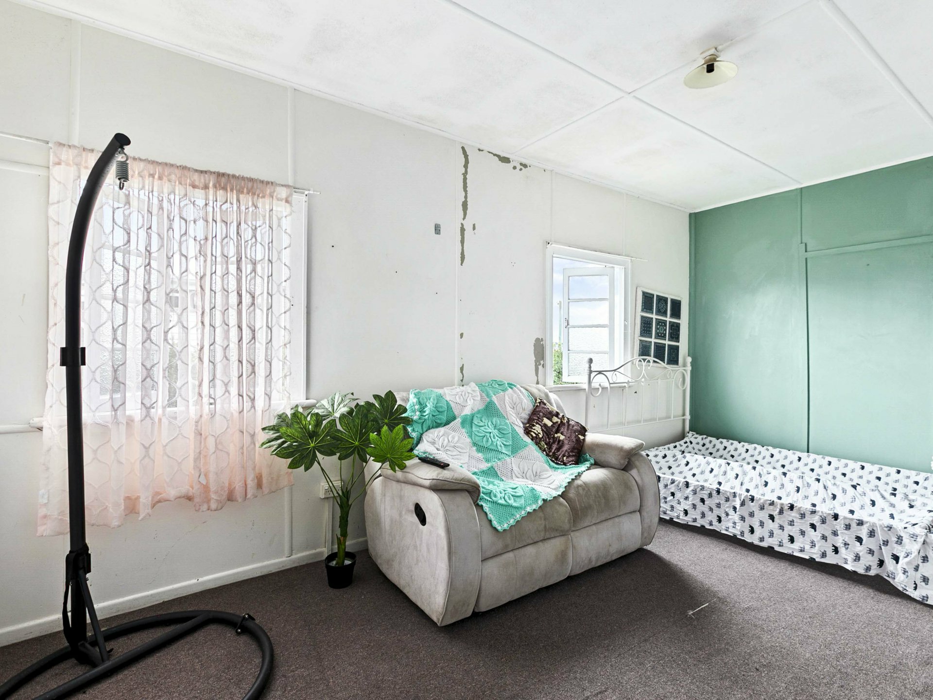 12 Crimmens Street — photo 13 of 17
