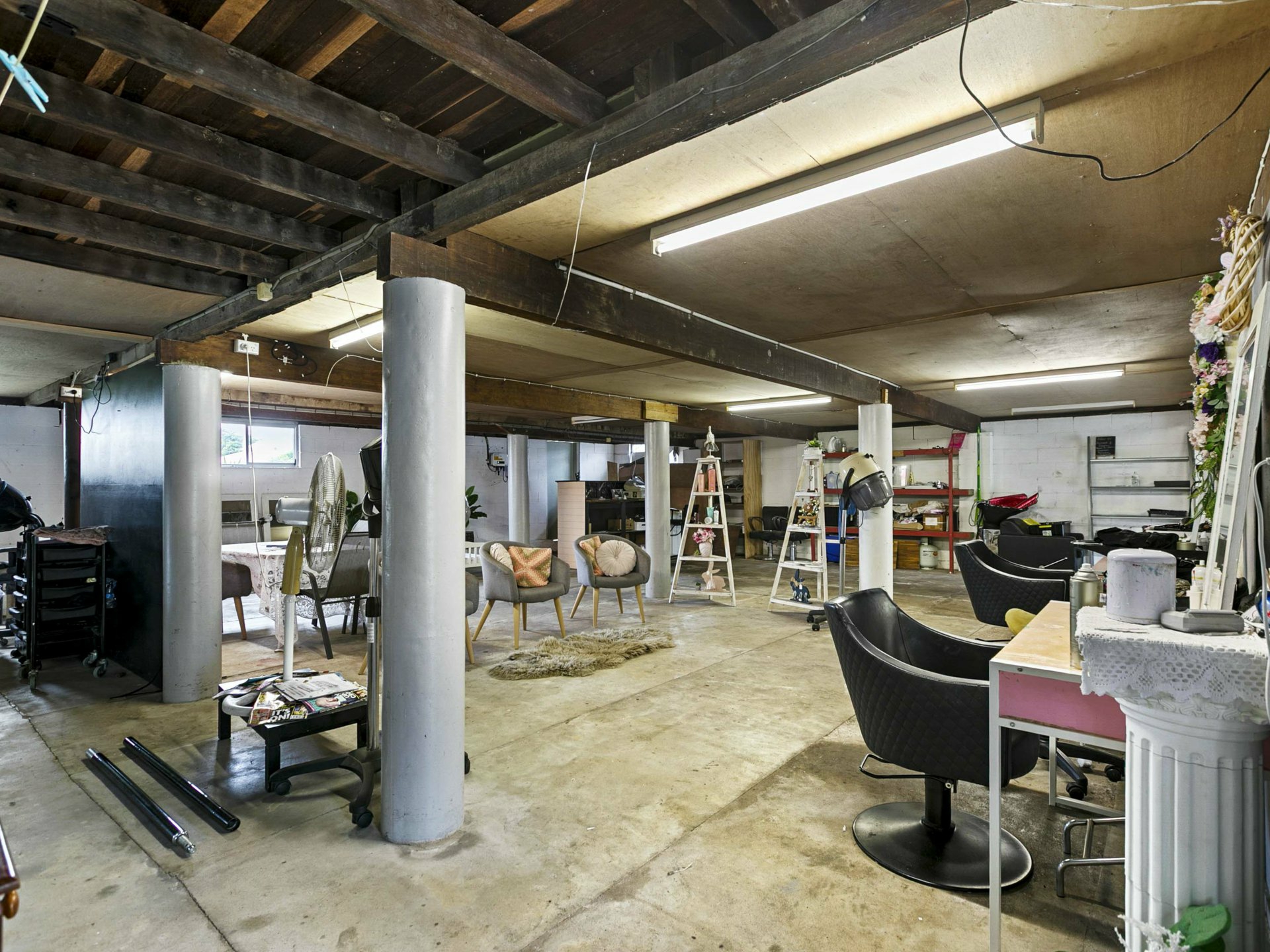12 Crimmens Street — photo 15 of 17