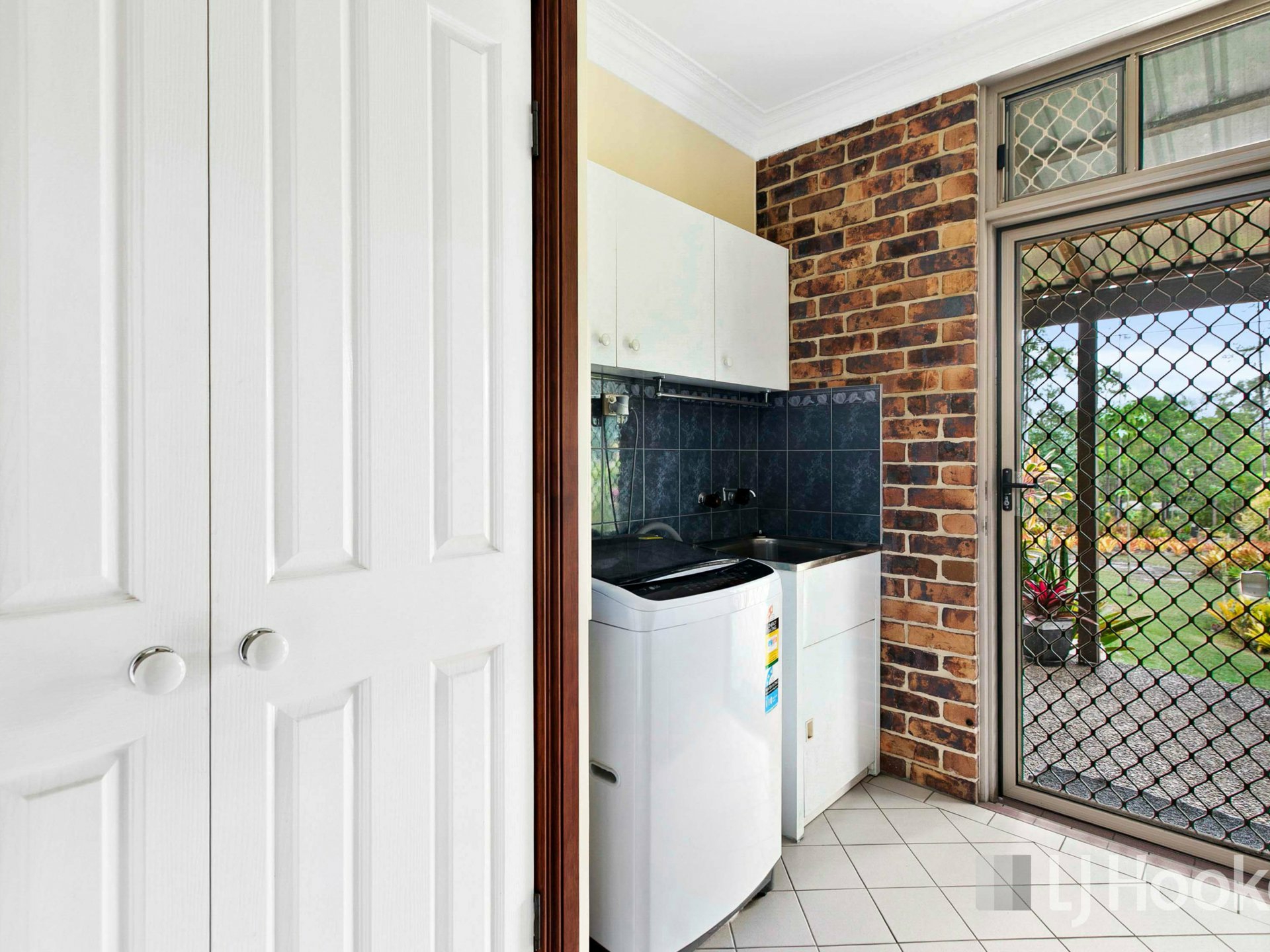 18 Ferry Road — photo 14 of 30