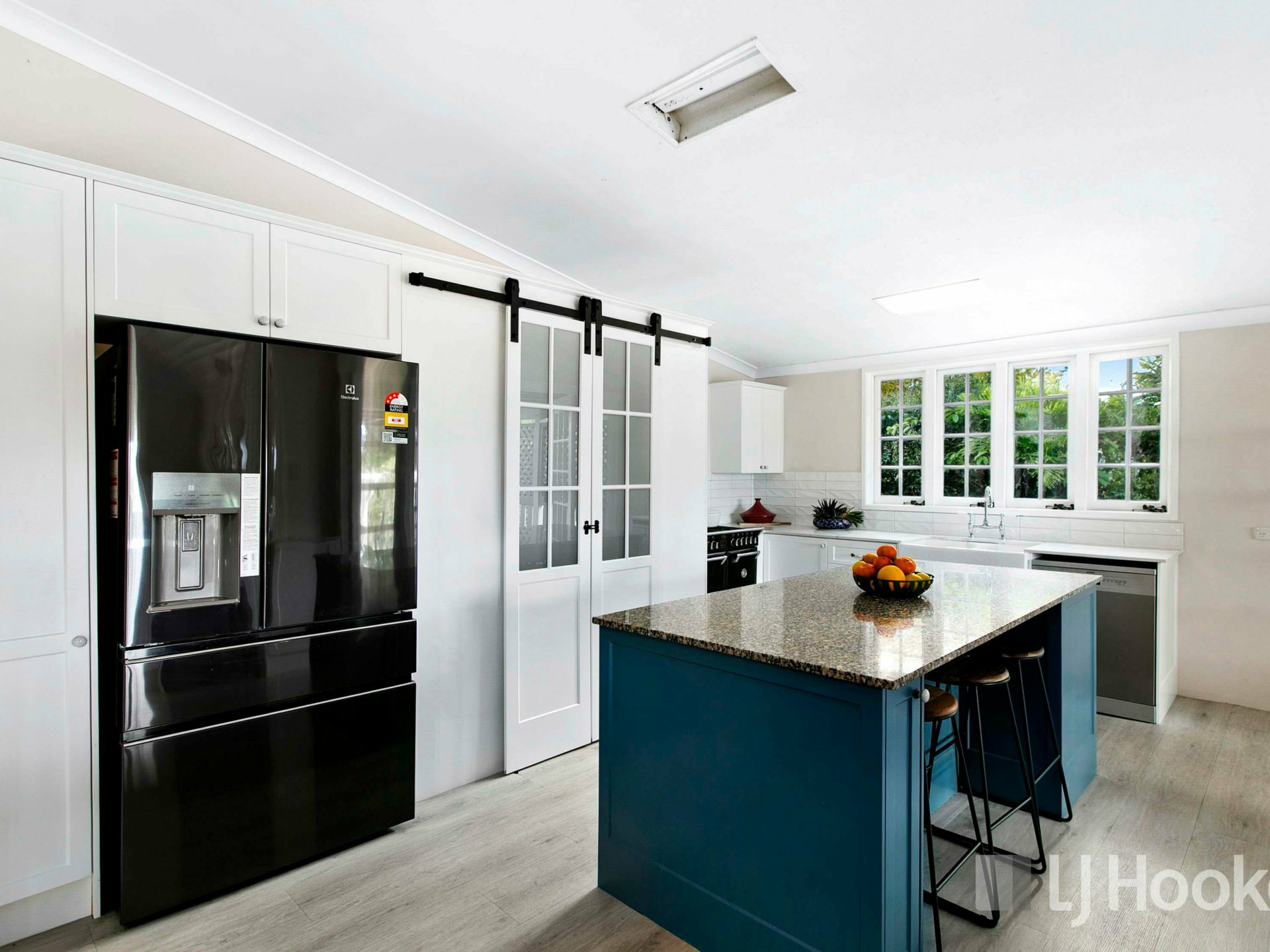 4 Woodstock Street — photo 14 of 30