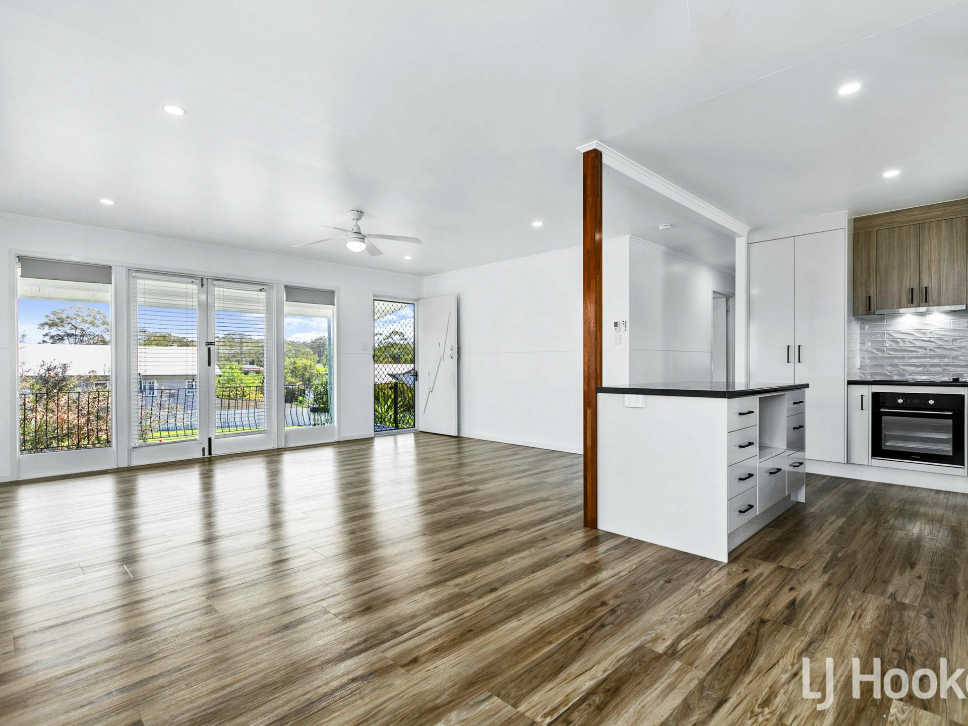 59 Richard Street — photo 2 of 21