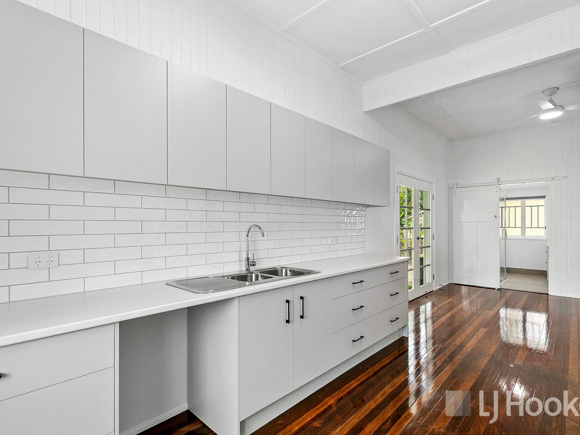 305 Pallas Street — photo 4 of 15