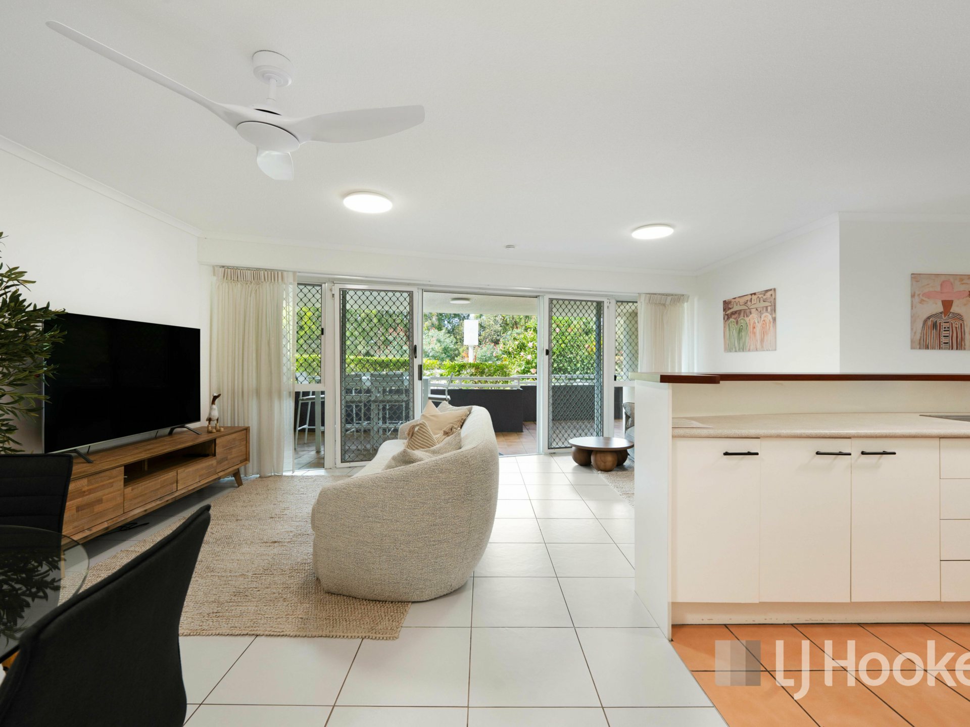 Unit 2/62 Esplanade — photo 3 of 15