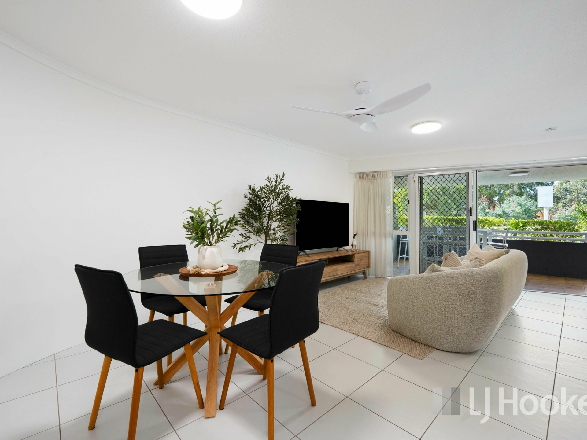 Unit 2/62 Esplanade — photo 5 of 15