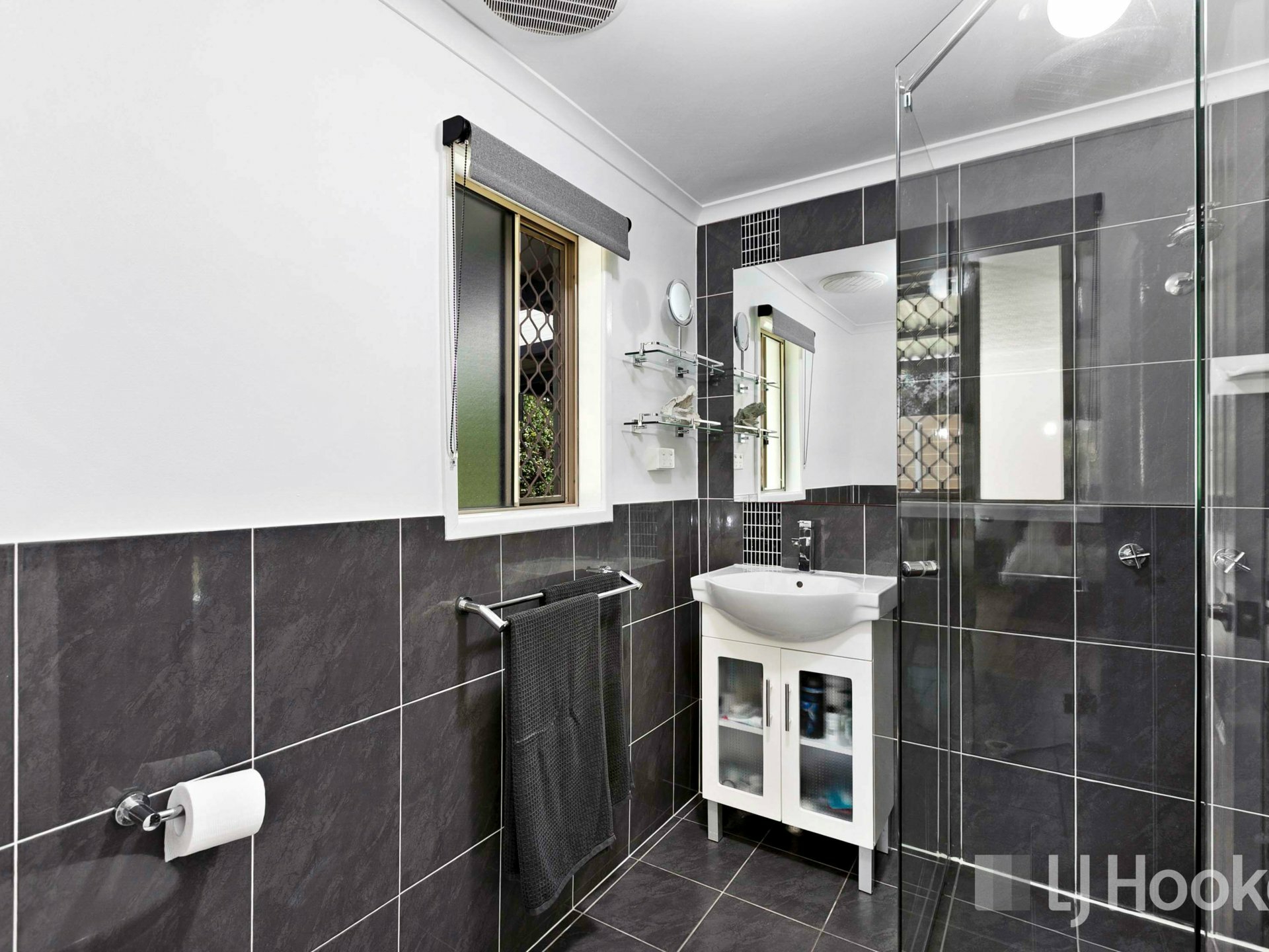 119 Curran Street — photo 19 of 30