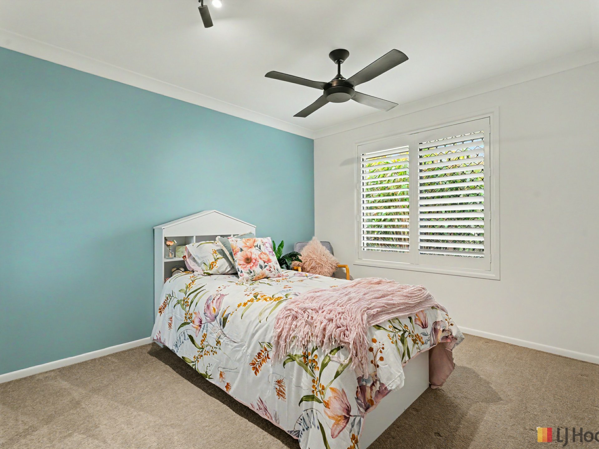 76 Dunmall Drive — photo 15 of 30