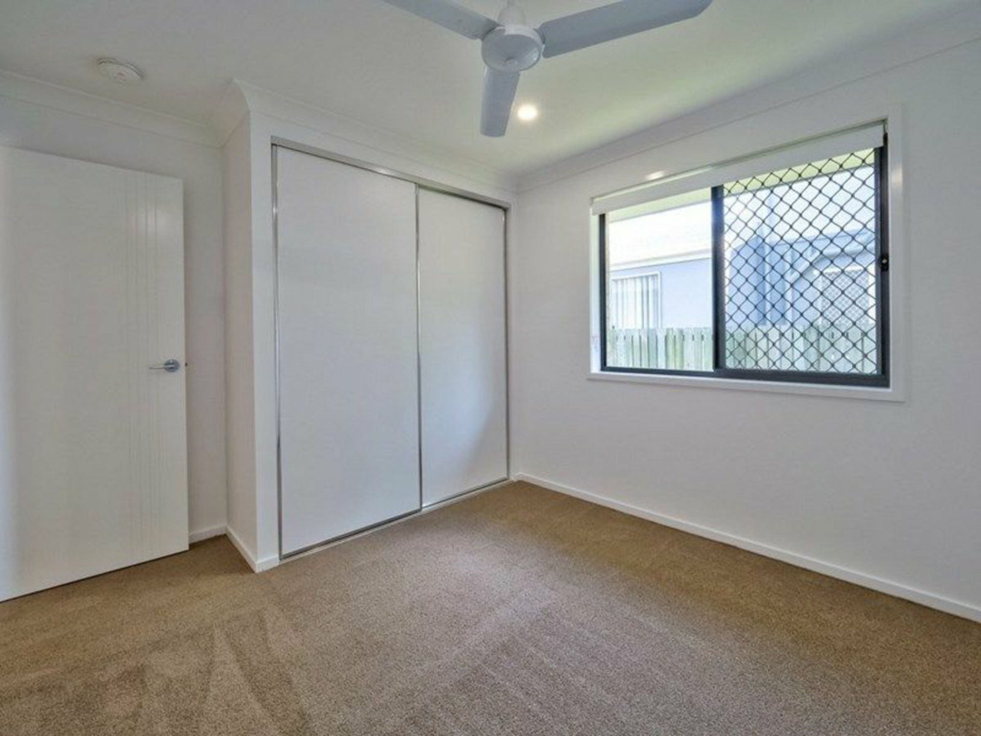 1//10 Bentwood Street — photo 11 of 20