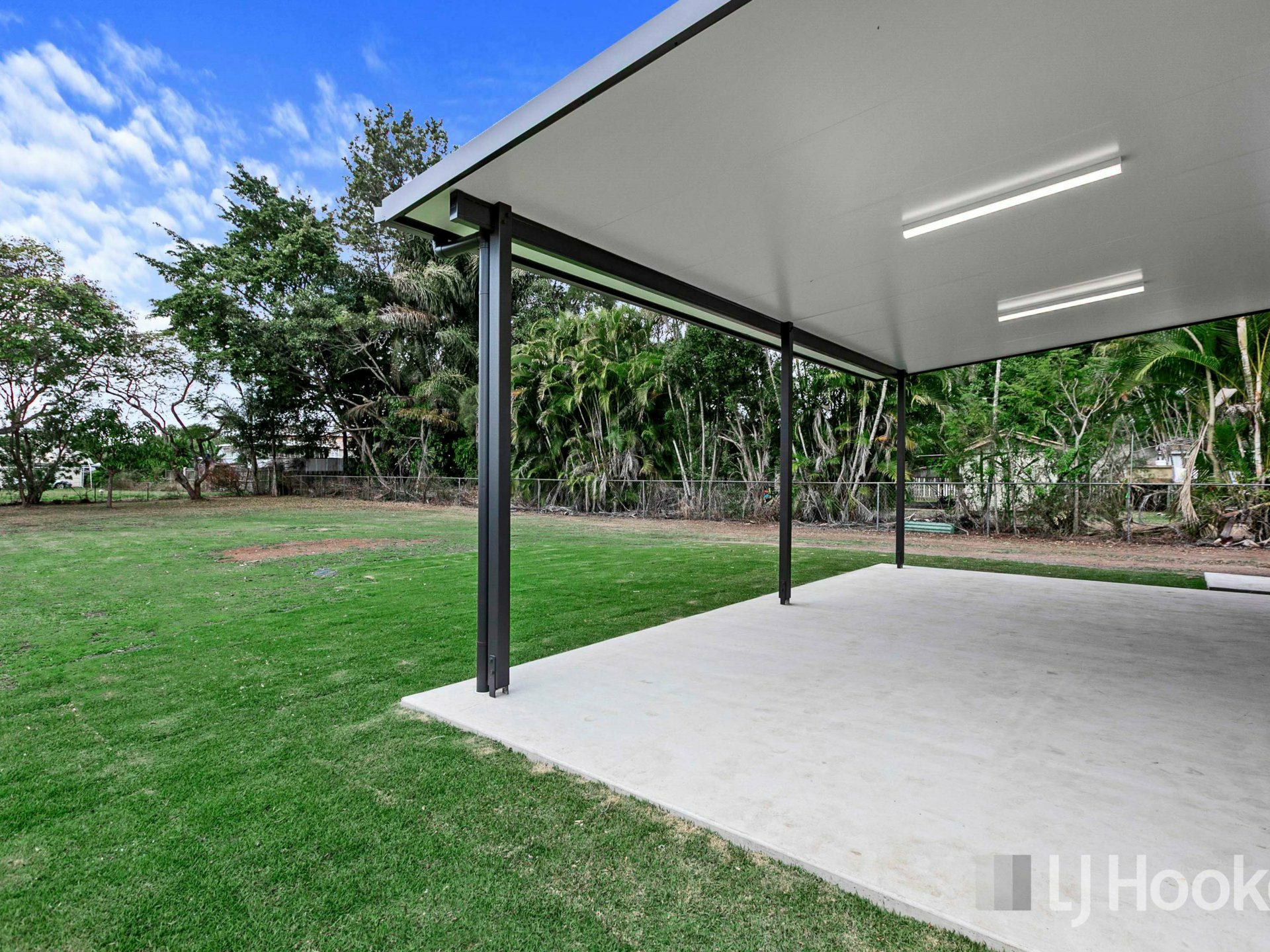 305 Pallas Street — photo 13 of 17