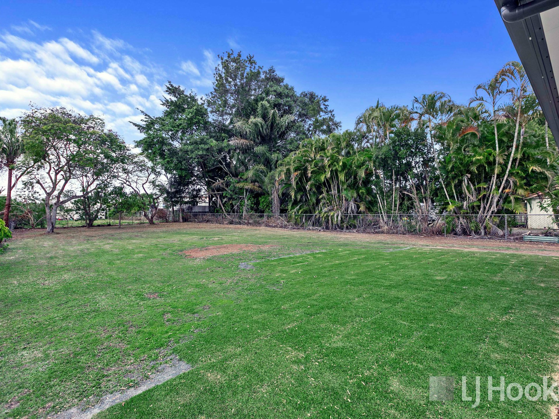 305 Pallas Street — photo 16 of 17