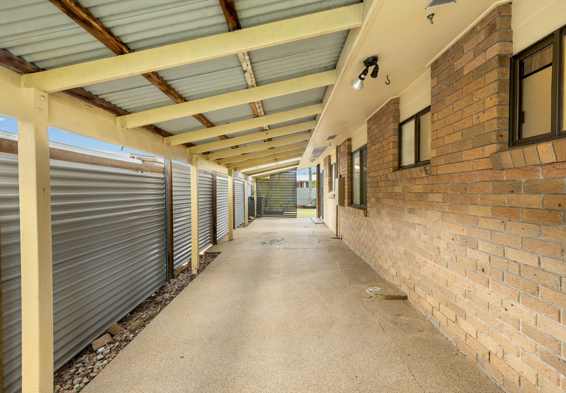 11 Kuruman Street — photo 2 of 22