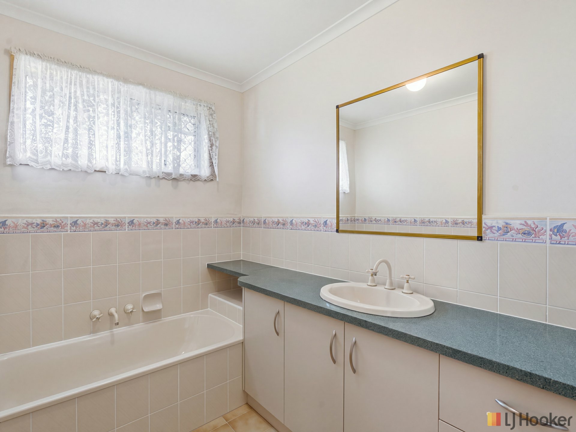 4 Rohan Way — photo 14 of 21