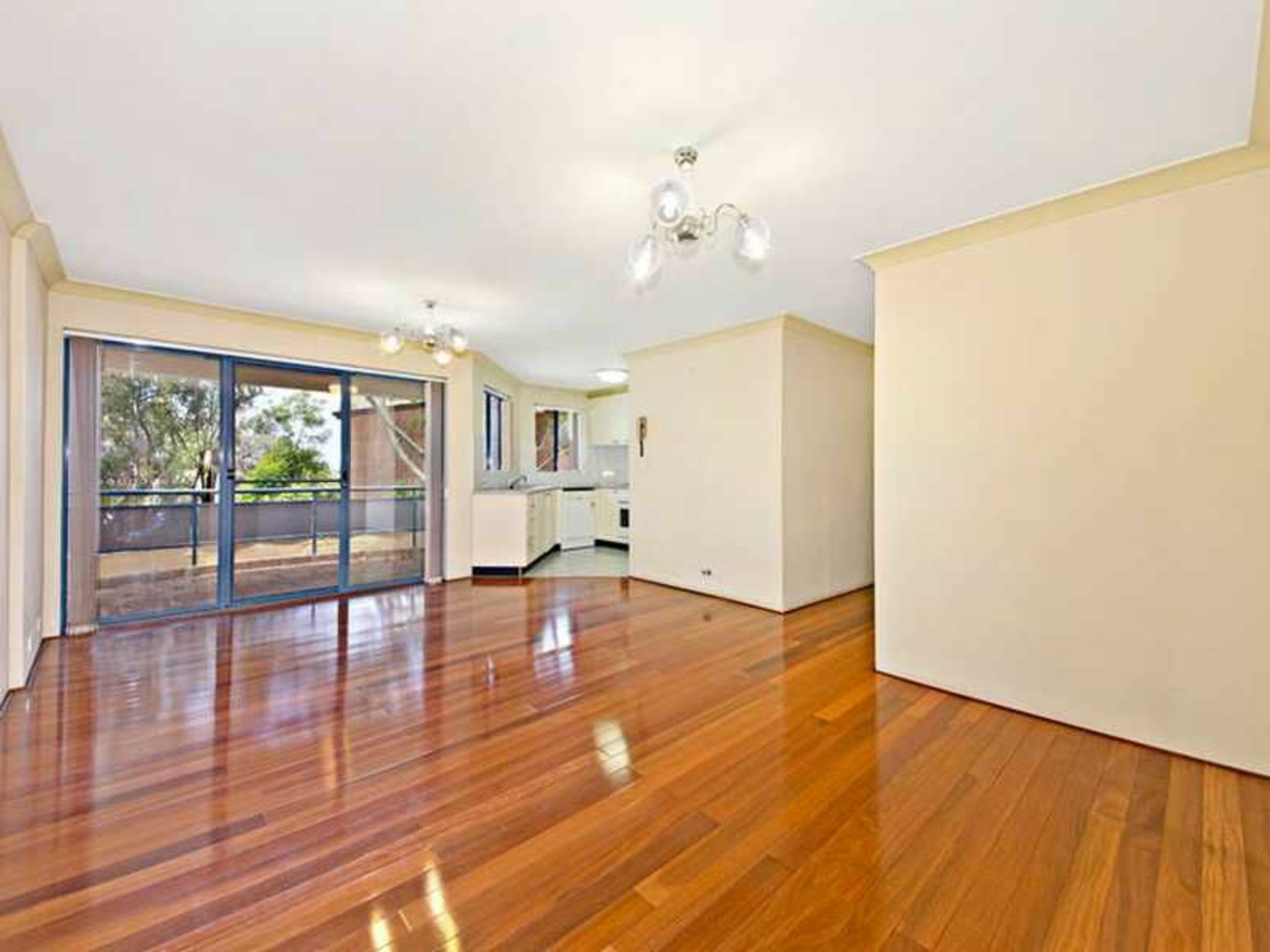 14/74-76 Pitt Street, PARRAMATTA
