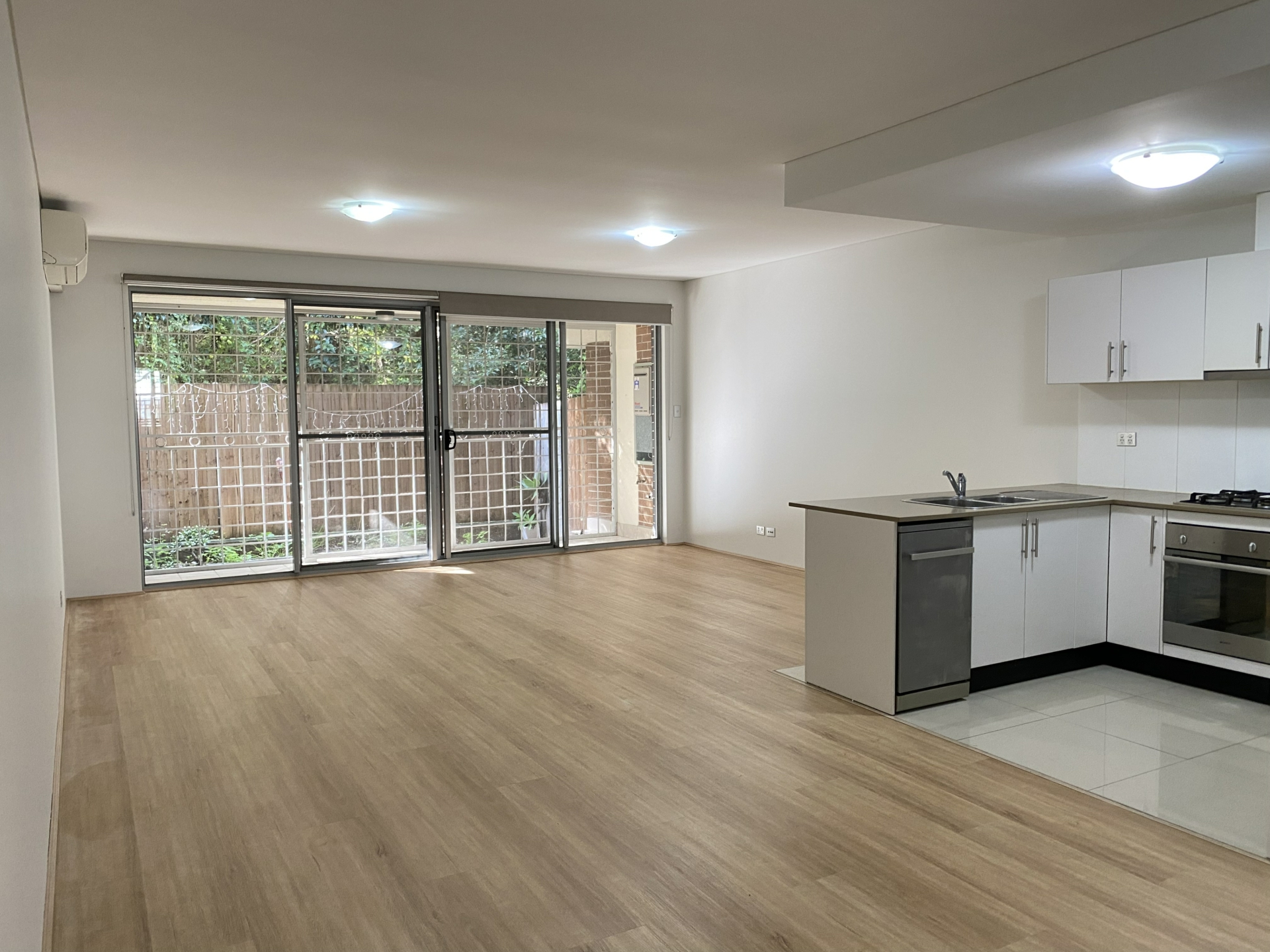 28/39-45 Powell Street, HOMEBUSH
