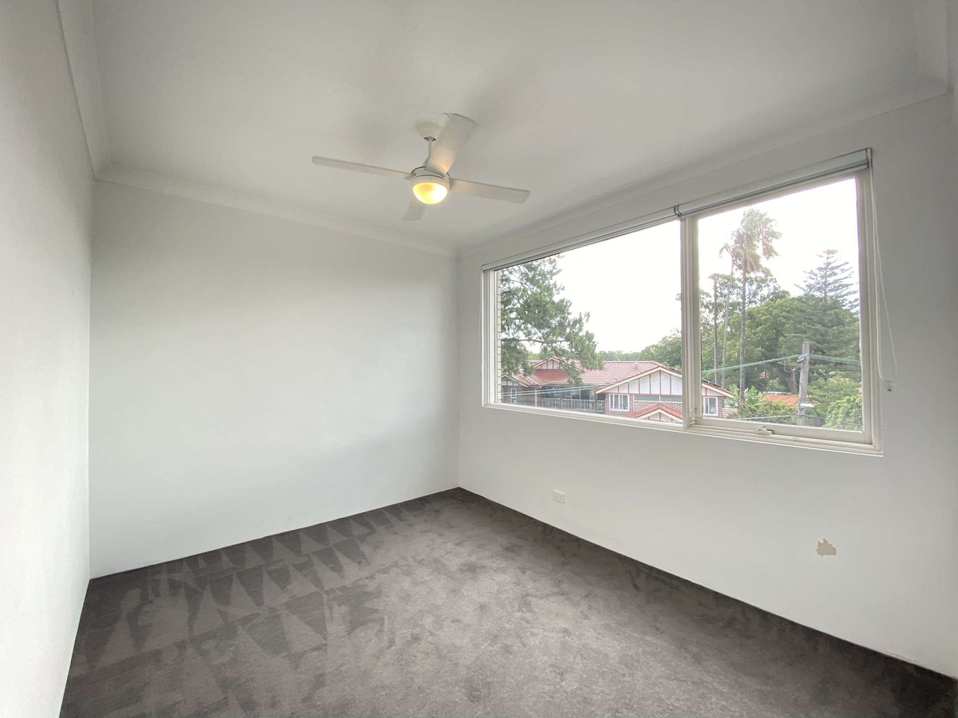 13/19 Redmyre Road, STRATHFIELD