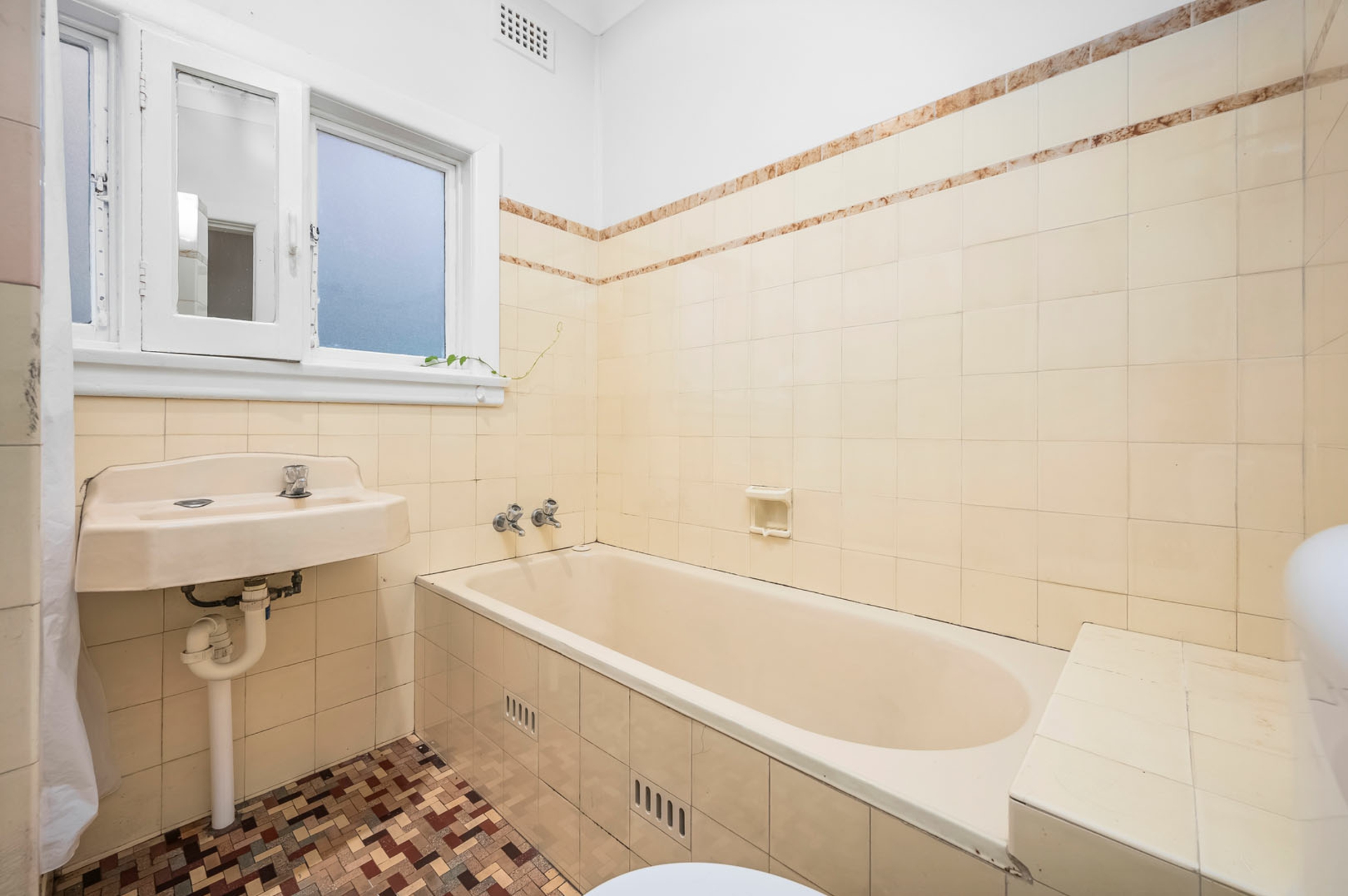 10A Mina Rosa Street, ENFIELD