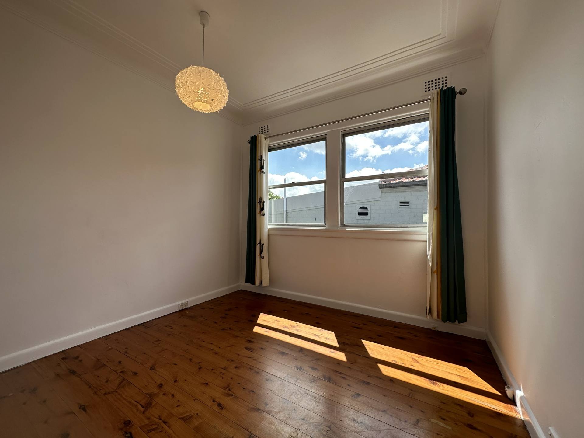 10A Mina Rosa Street, ENFIELD
