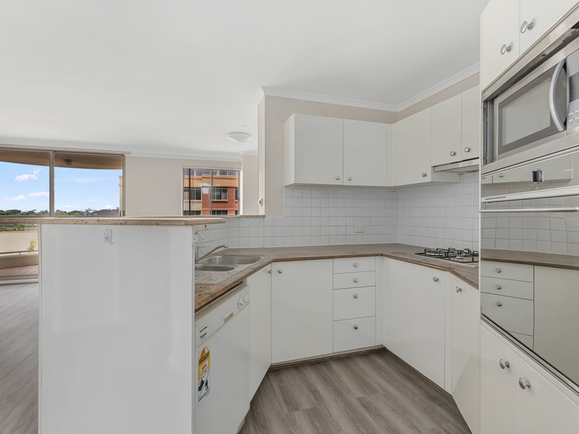 1504/3-7 Albert Road, STRATHFIELD