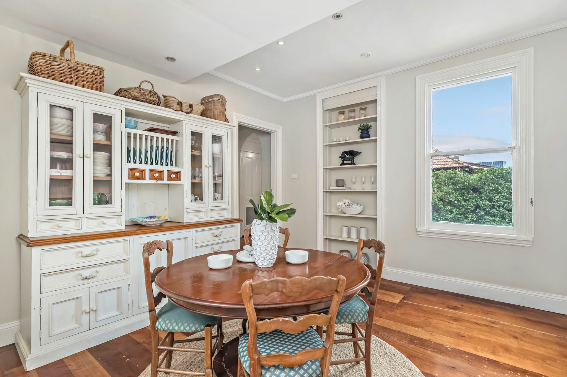 10 Clifton Avenue, BURWOOD