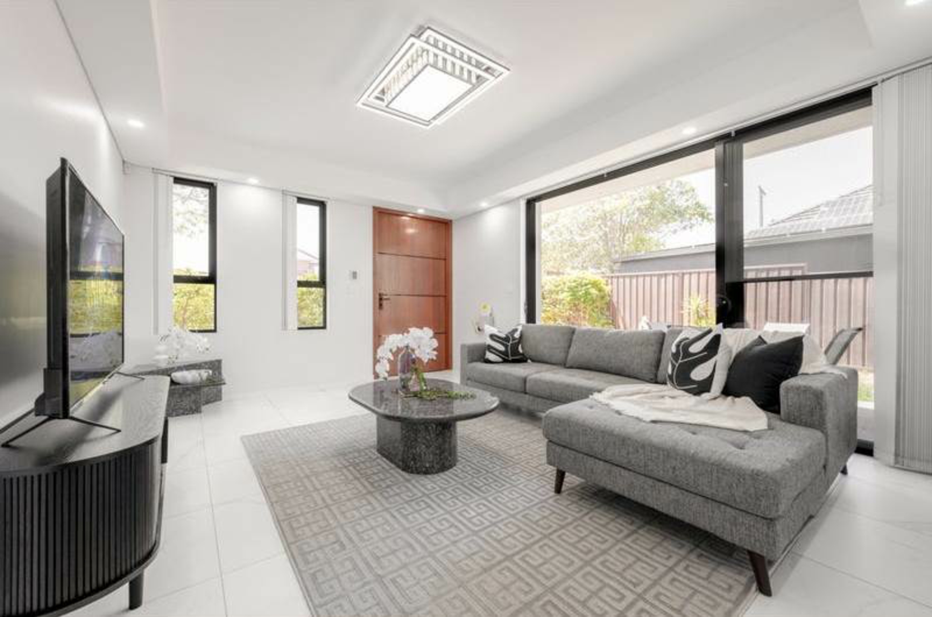 1A Rawson Road, GREENACRE