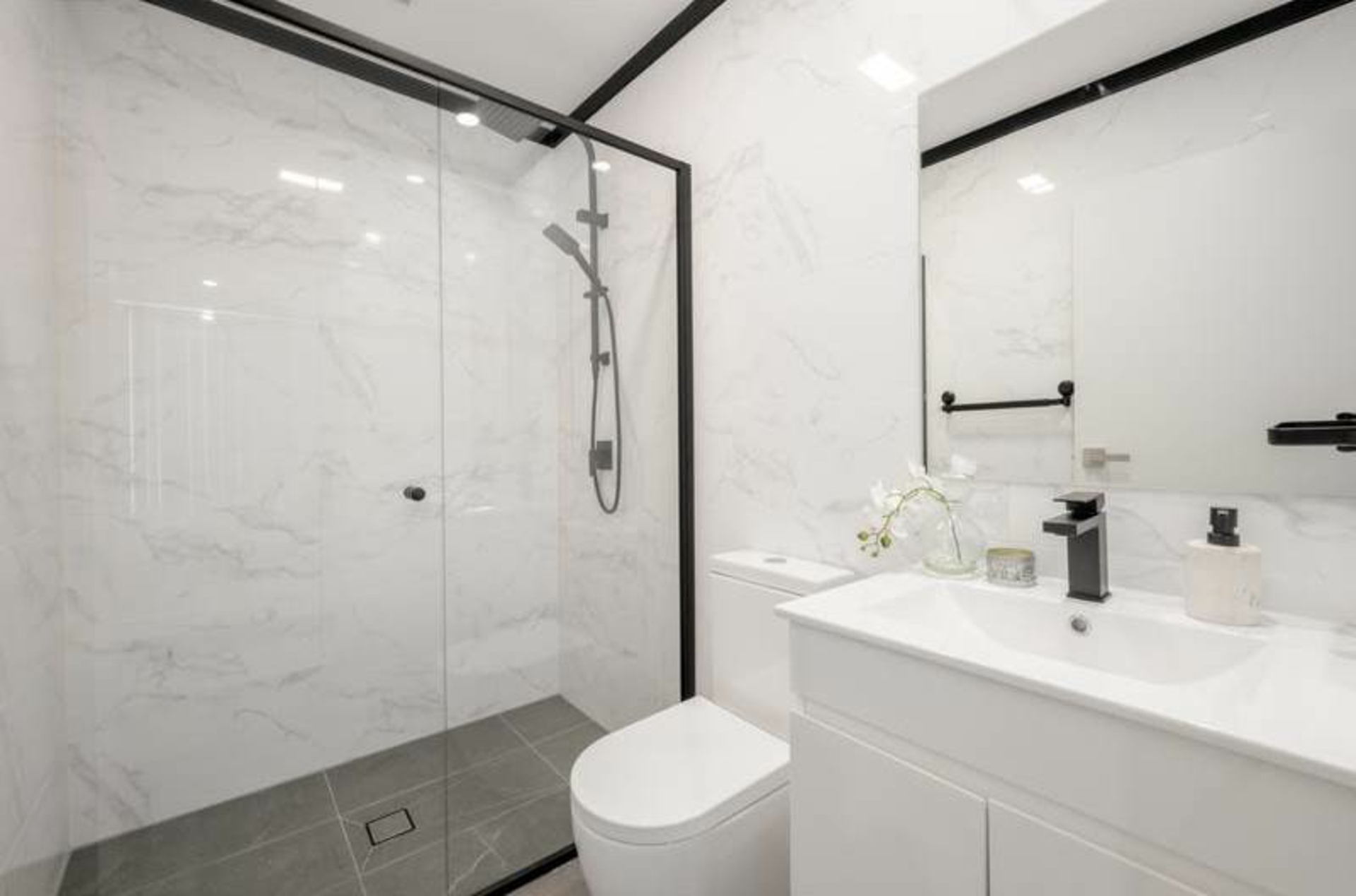 1A Rawson Road, GREENACRE
