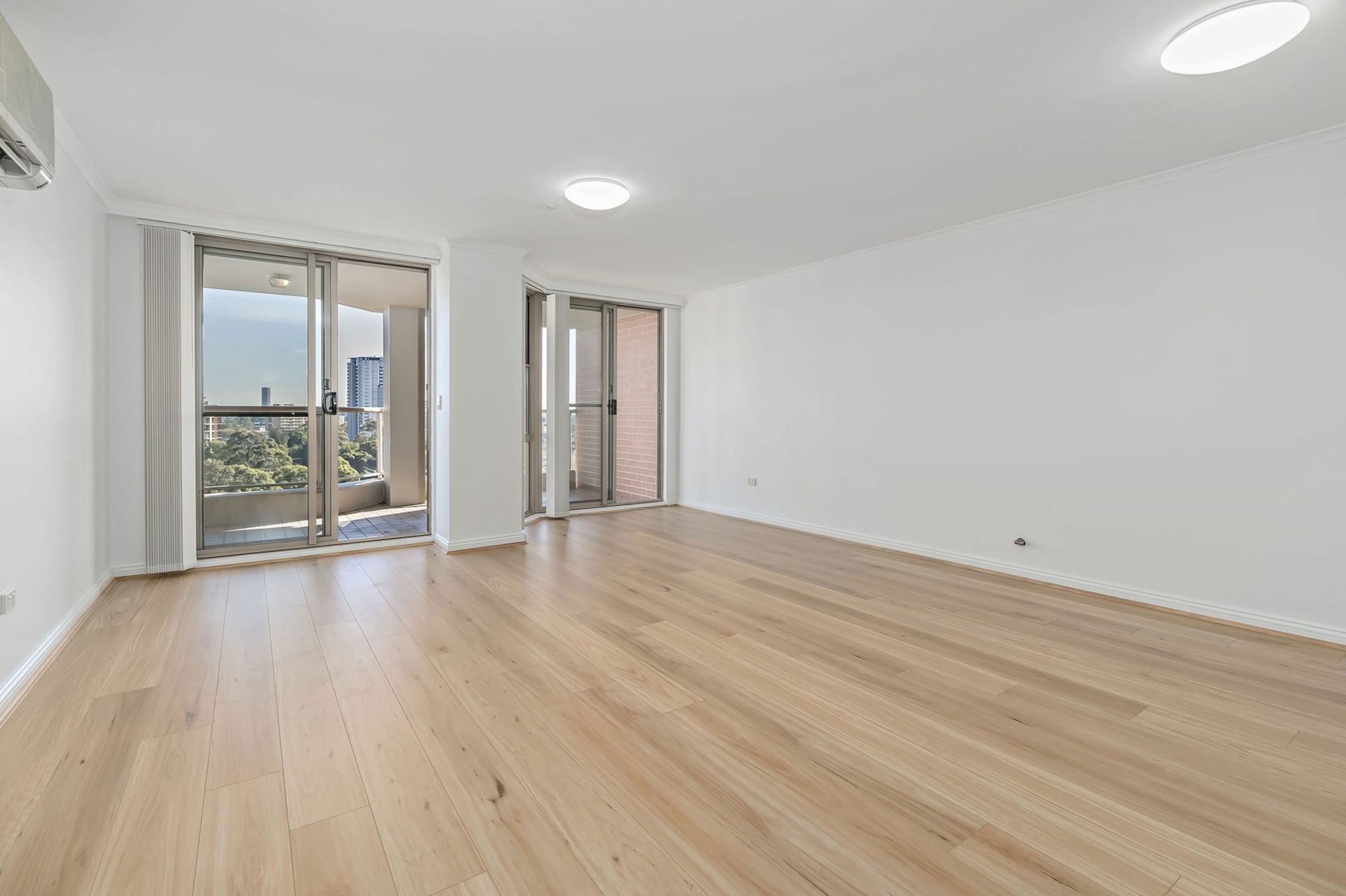 1007/3-7 Albert Road, STRATHFIELD