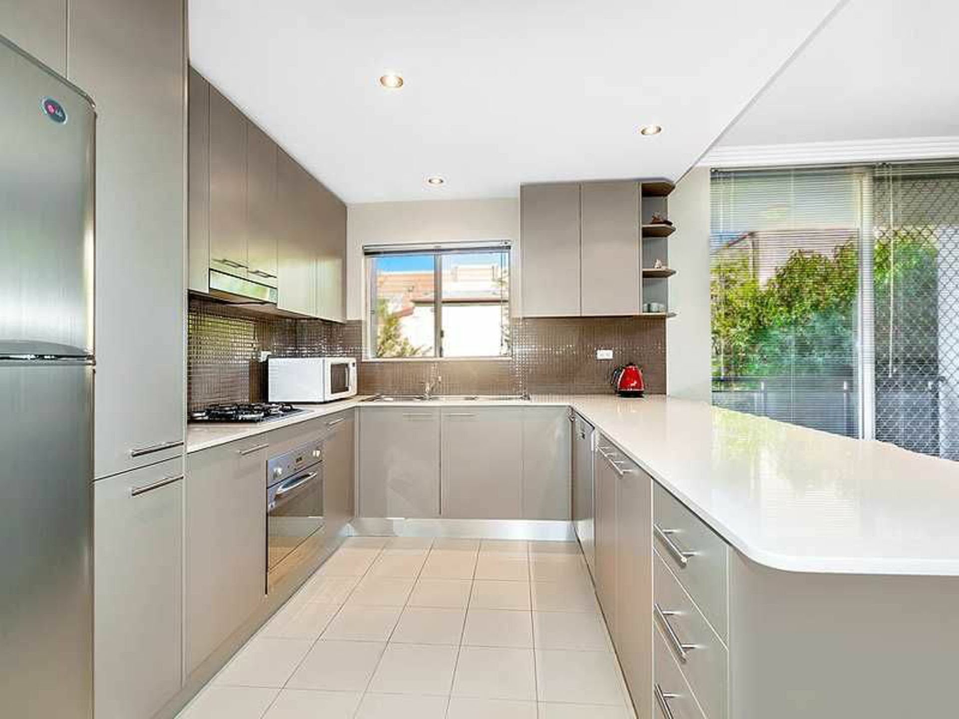 11/10-12 Grantham Street, BURWOOD