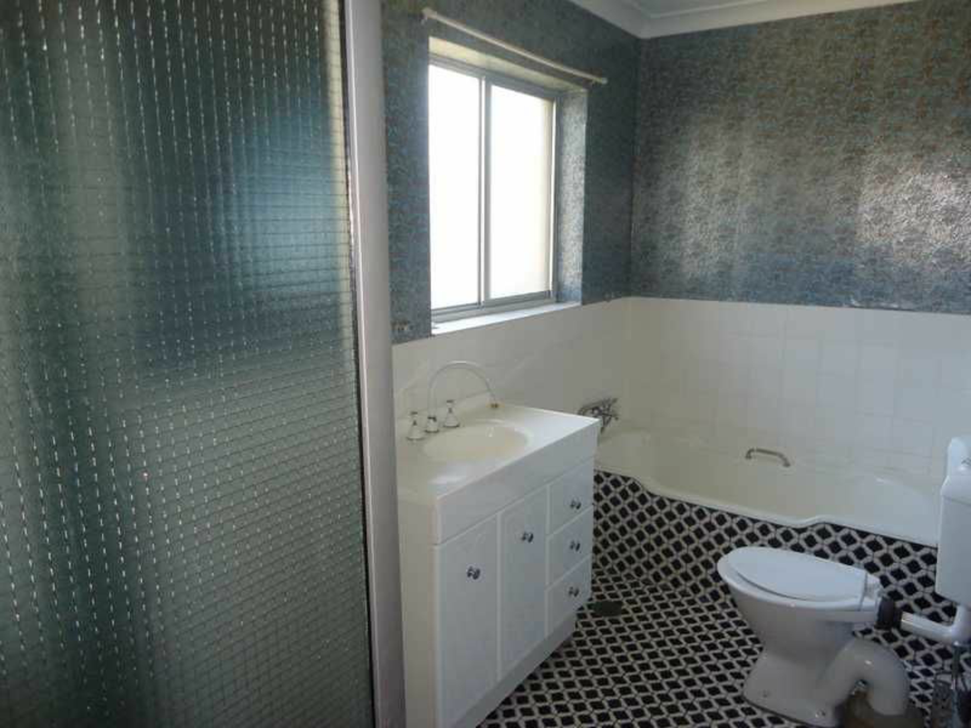 9 Zoeller St, CONCORD