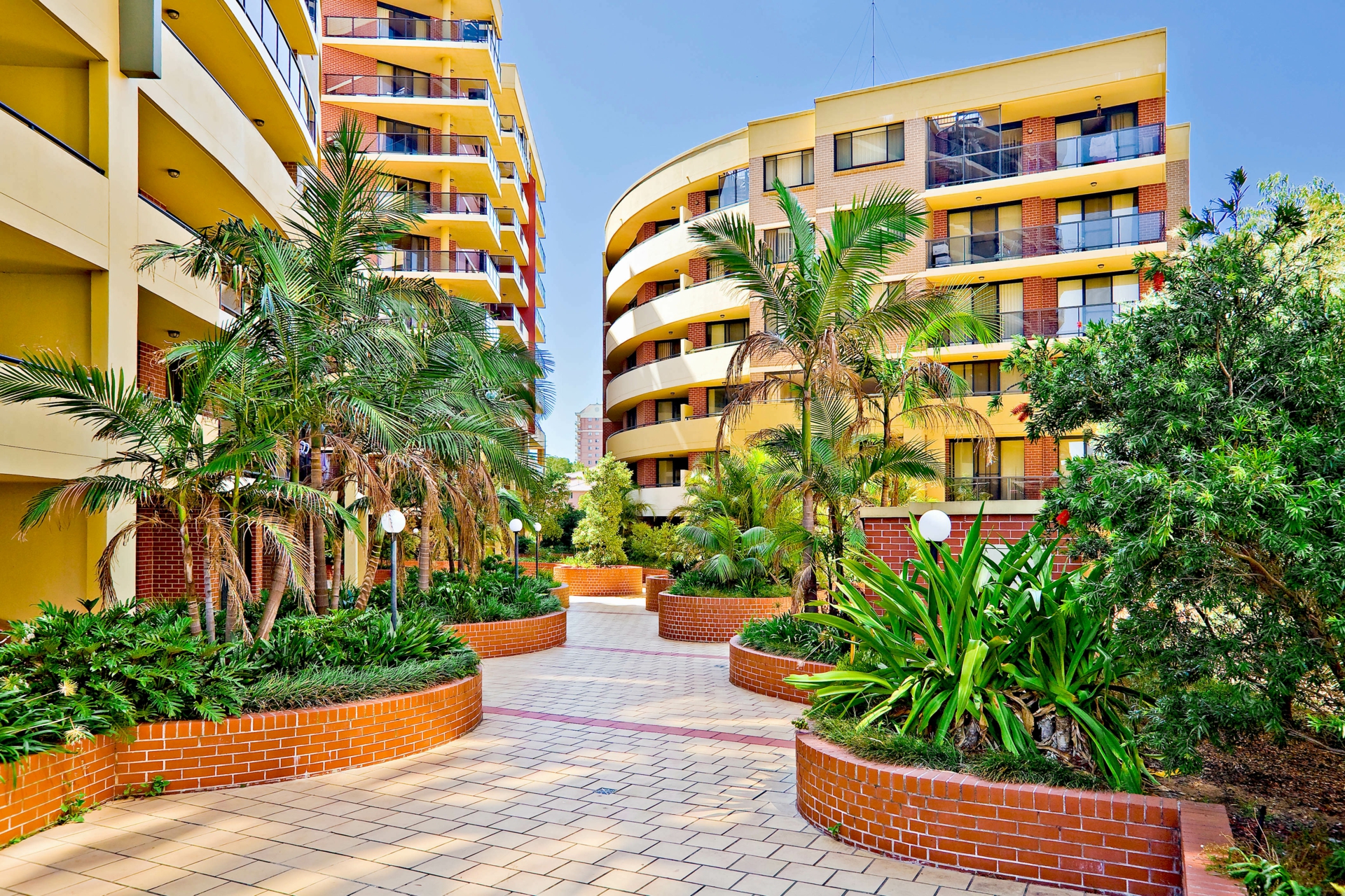 13/1-3 Beresford Road, STRATHFIELD