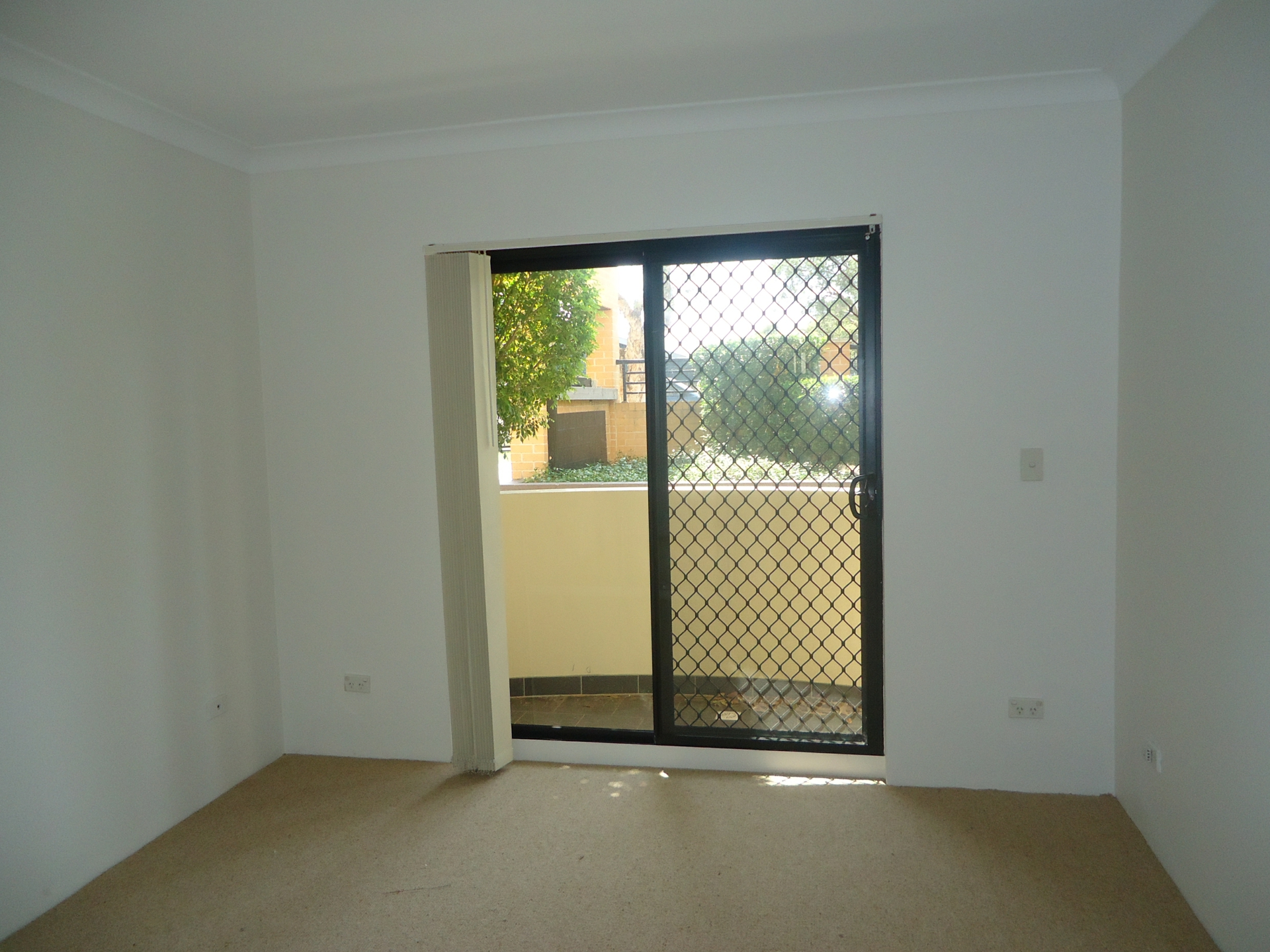 8/19-27 Eastbourne Road, HOMEBUSH WEST