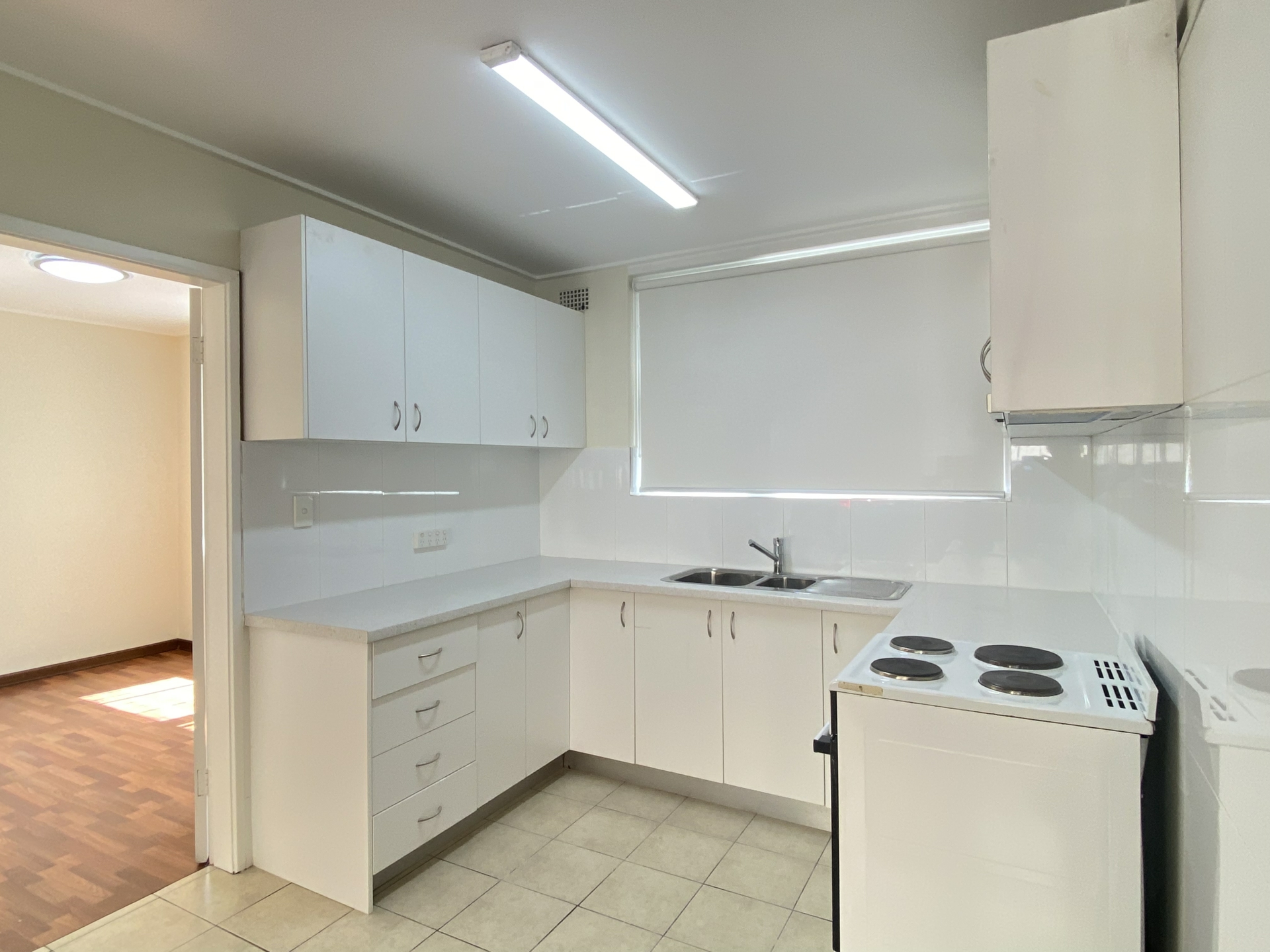 2/14 Everton Road, STRATHFIELD